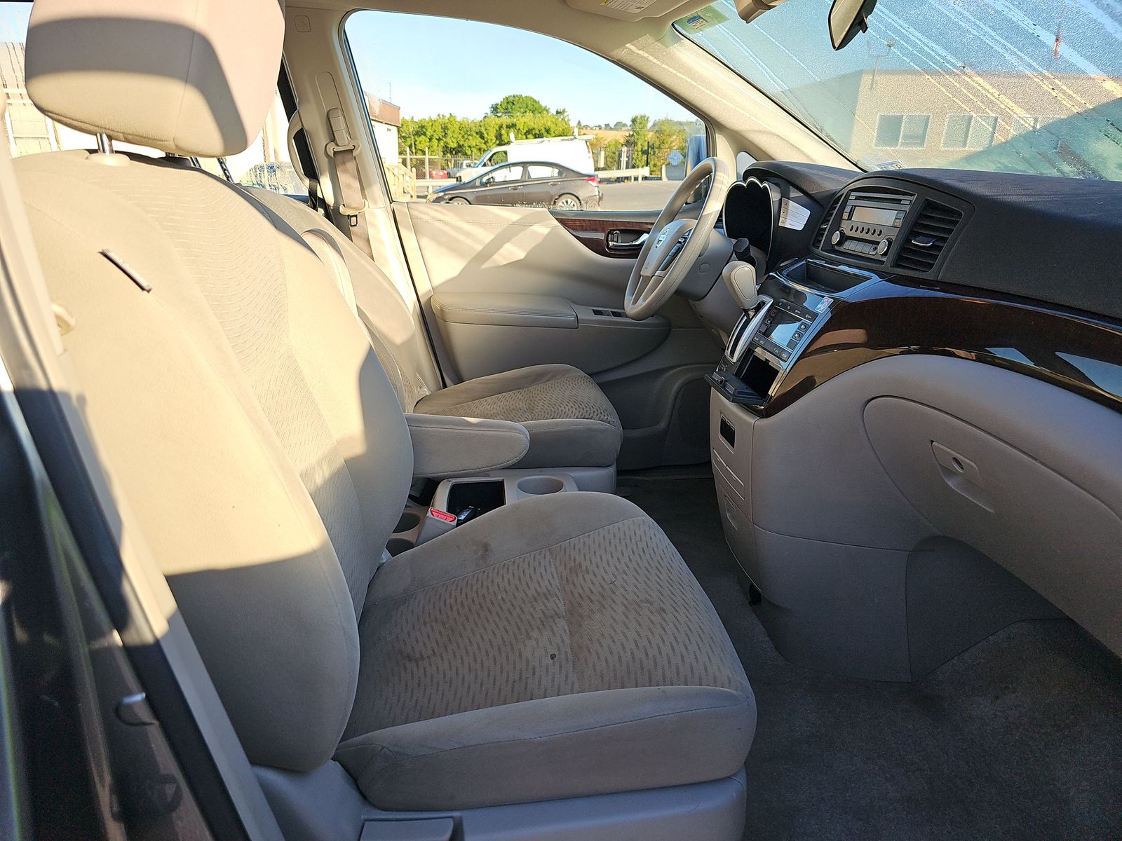 2014 Nissan Quest S FWD