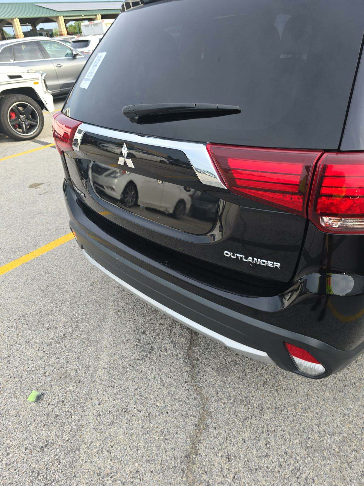 2016 Mitsubishi Outlander ES AWD