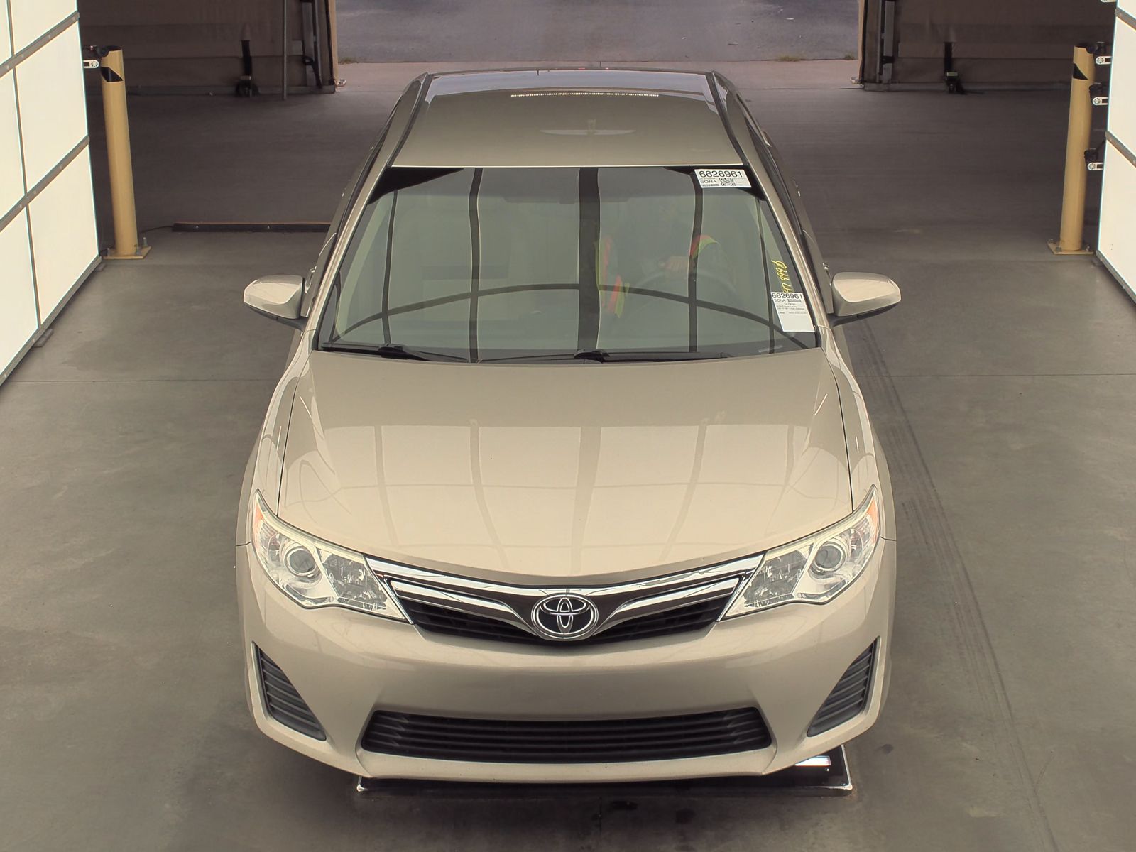 2014 Toyota Camry LE FWD