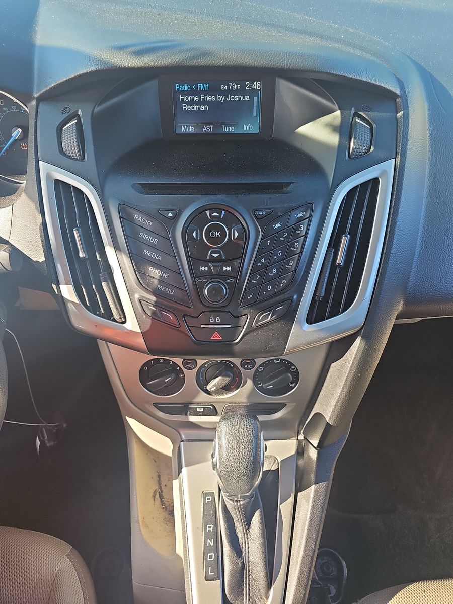 2014 Ford Focus SE FWD