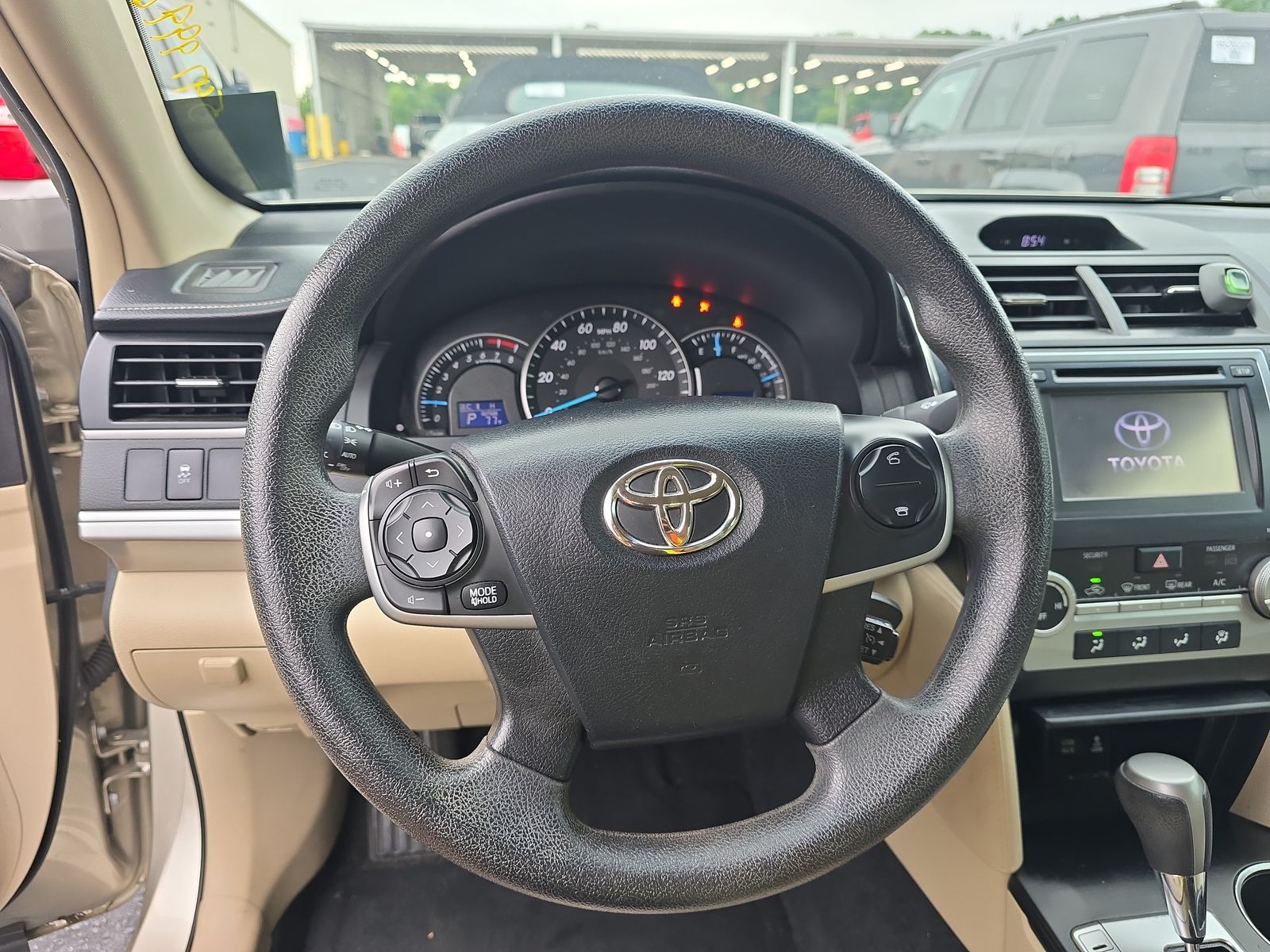 2014 Toyota Camry LE FWD