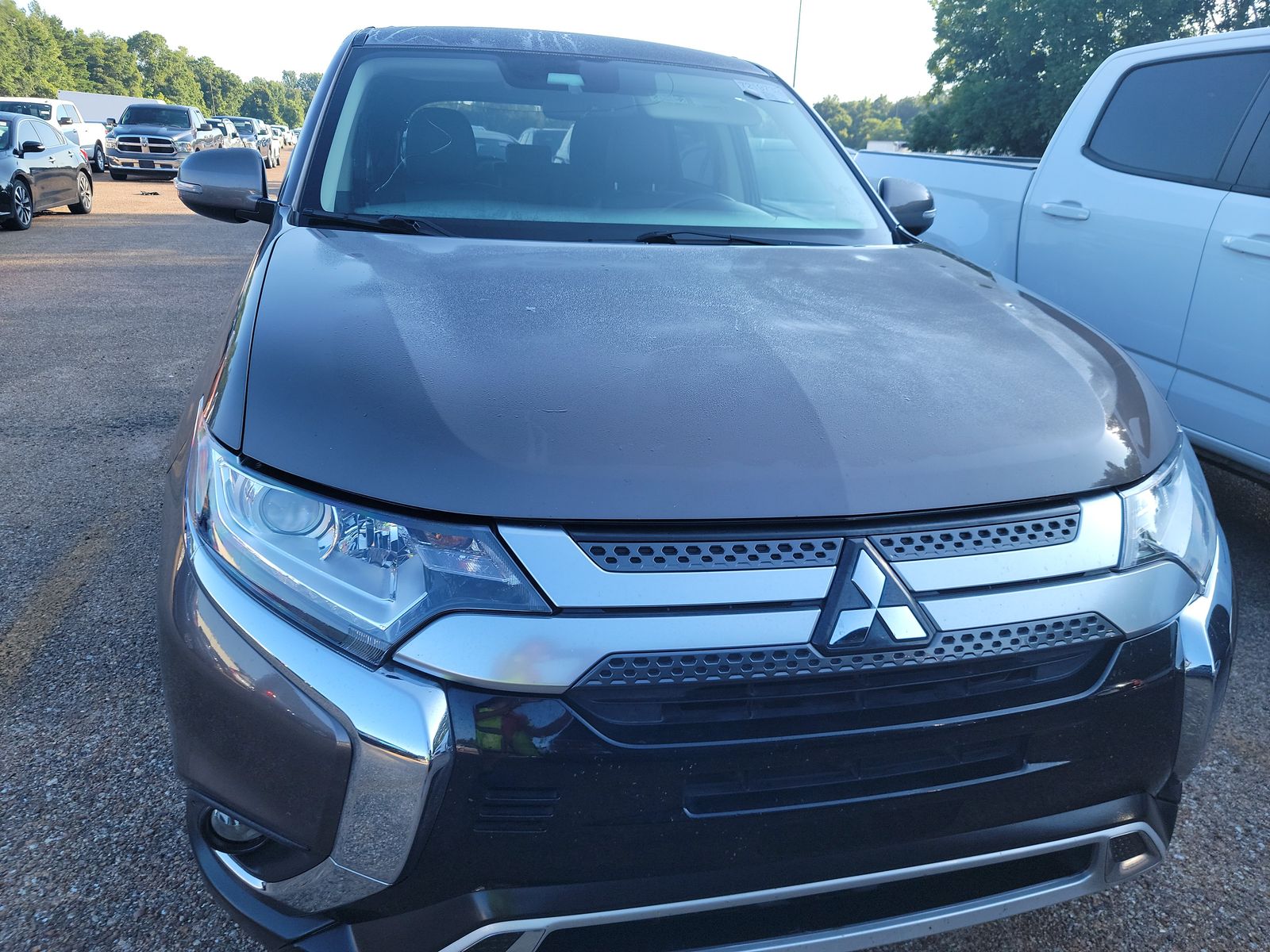 2020 Mitsubishi Outlander SE FWD