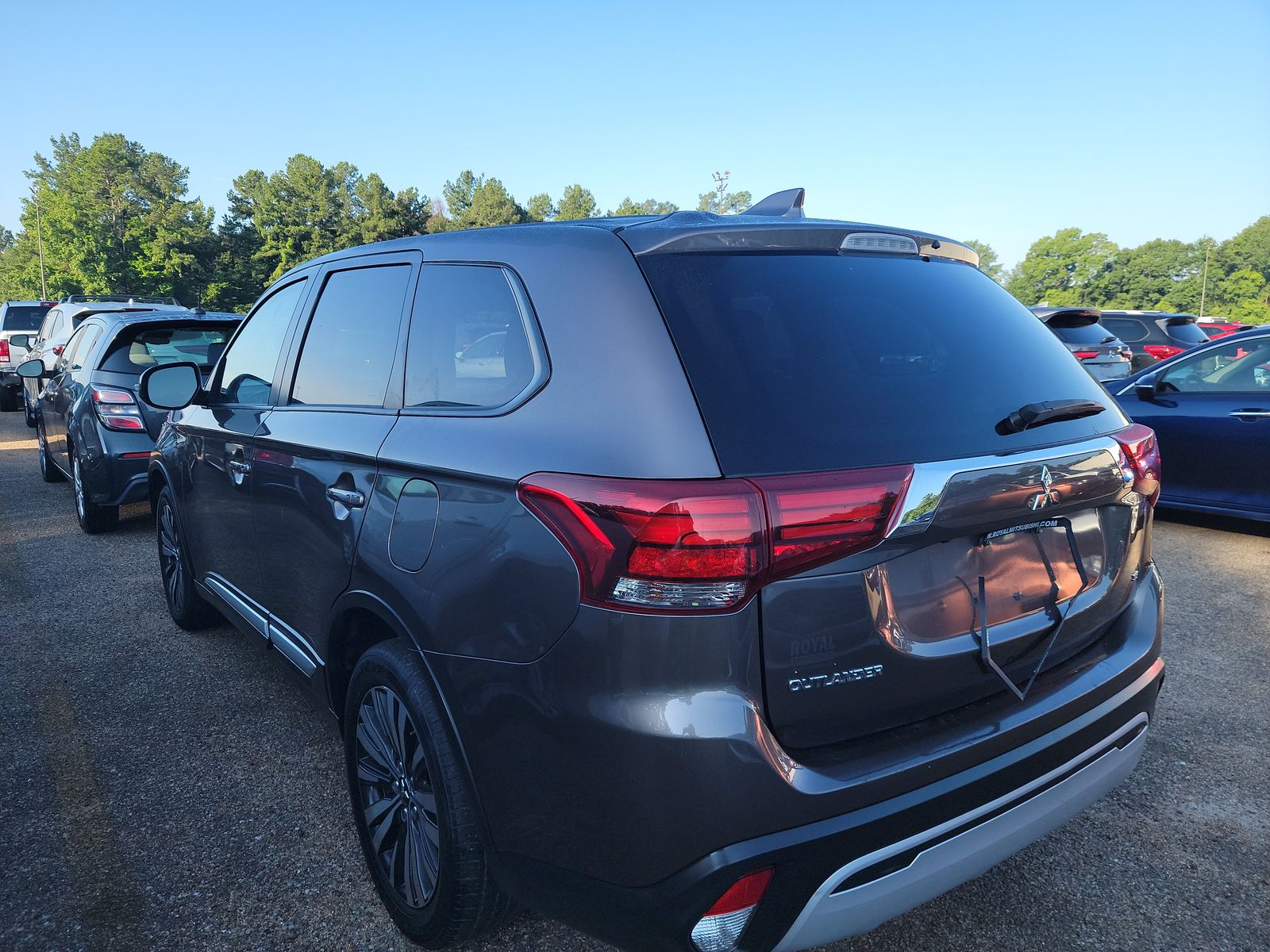 2020 Mitsubishi Outlander SE FWD