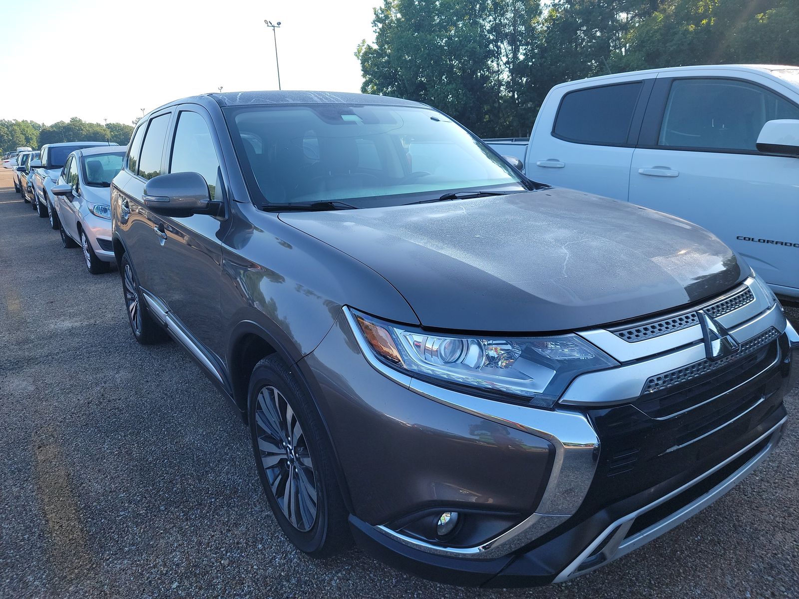 2020 Mitsubishi Outlander SE FWD