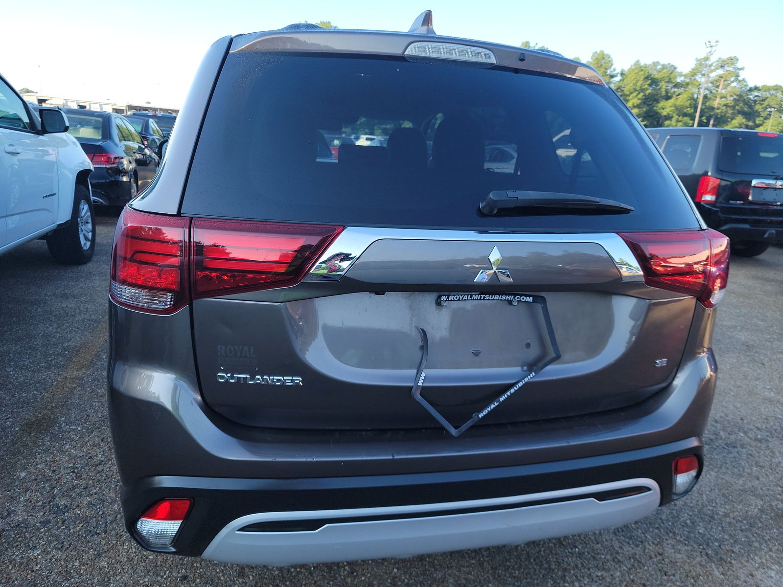 2020 Mitsubishi Outlander SE FWD