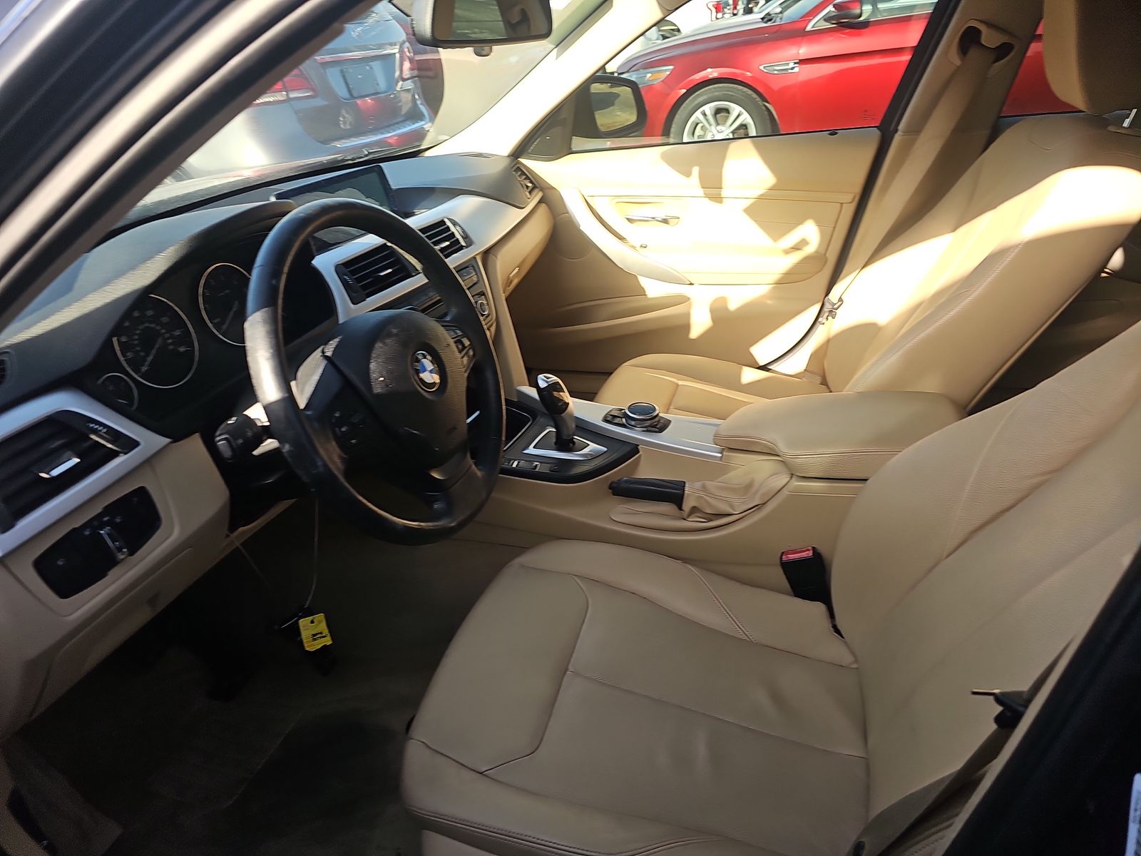 2014 BMW 3 Series 320i xDrive AWD