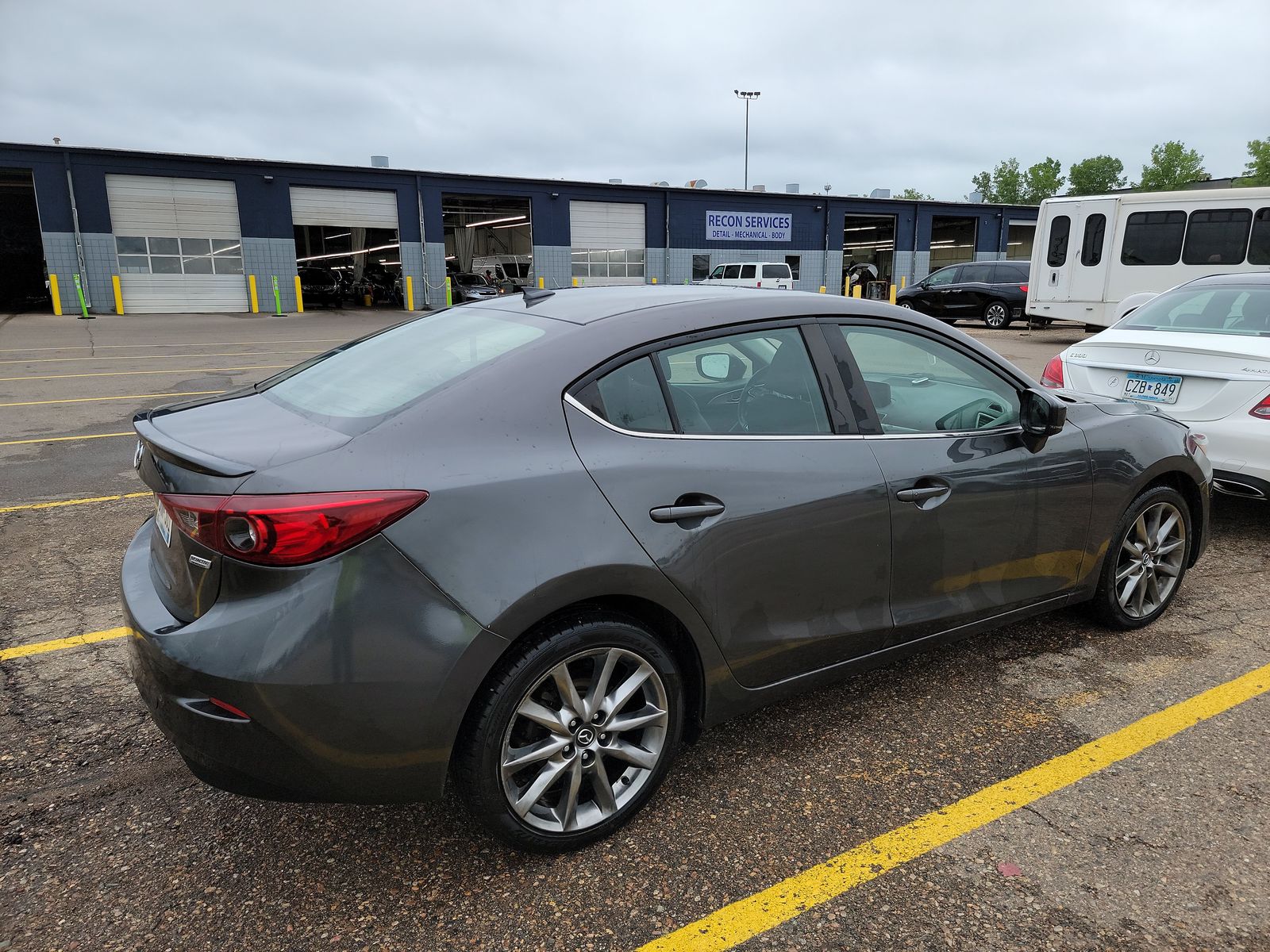 2018 MAZDA MAZDA3 Touring FWD