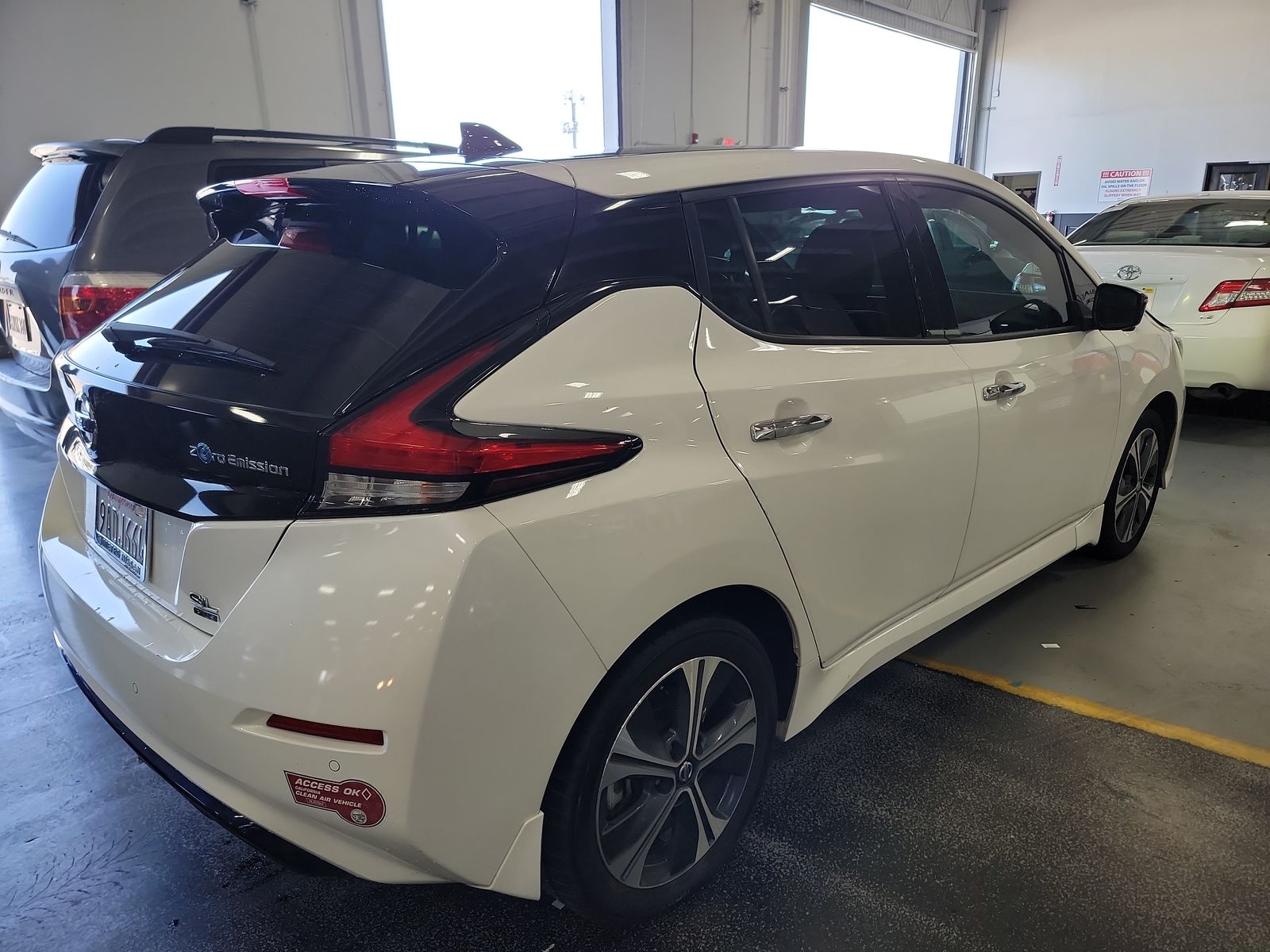 2021 Nissan LEAF SL PLUS FWD