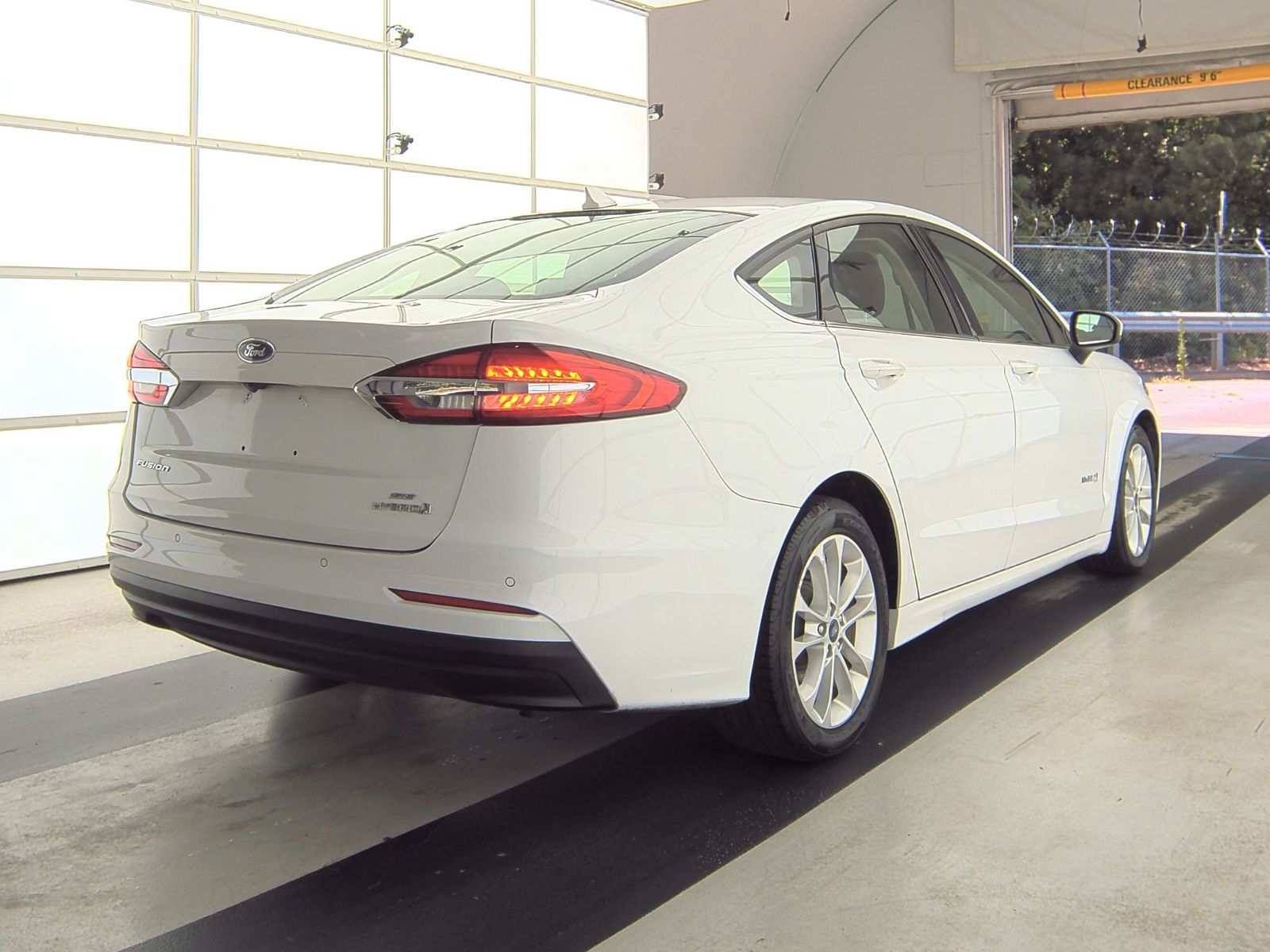 2019 Ford Fusion Hybrid SE FWD