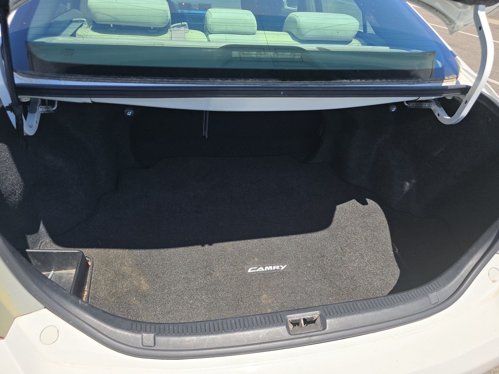 2011 Toyota Camry LE FWD