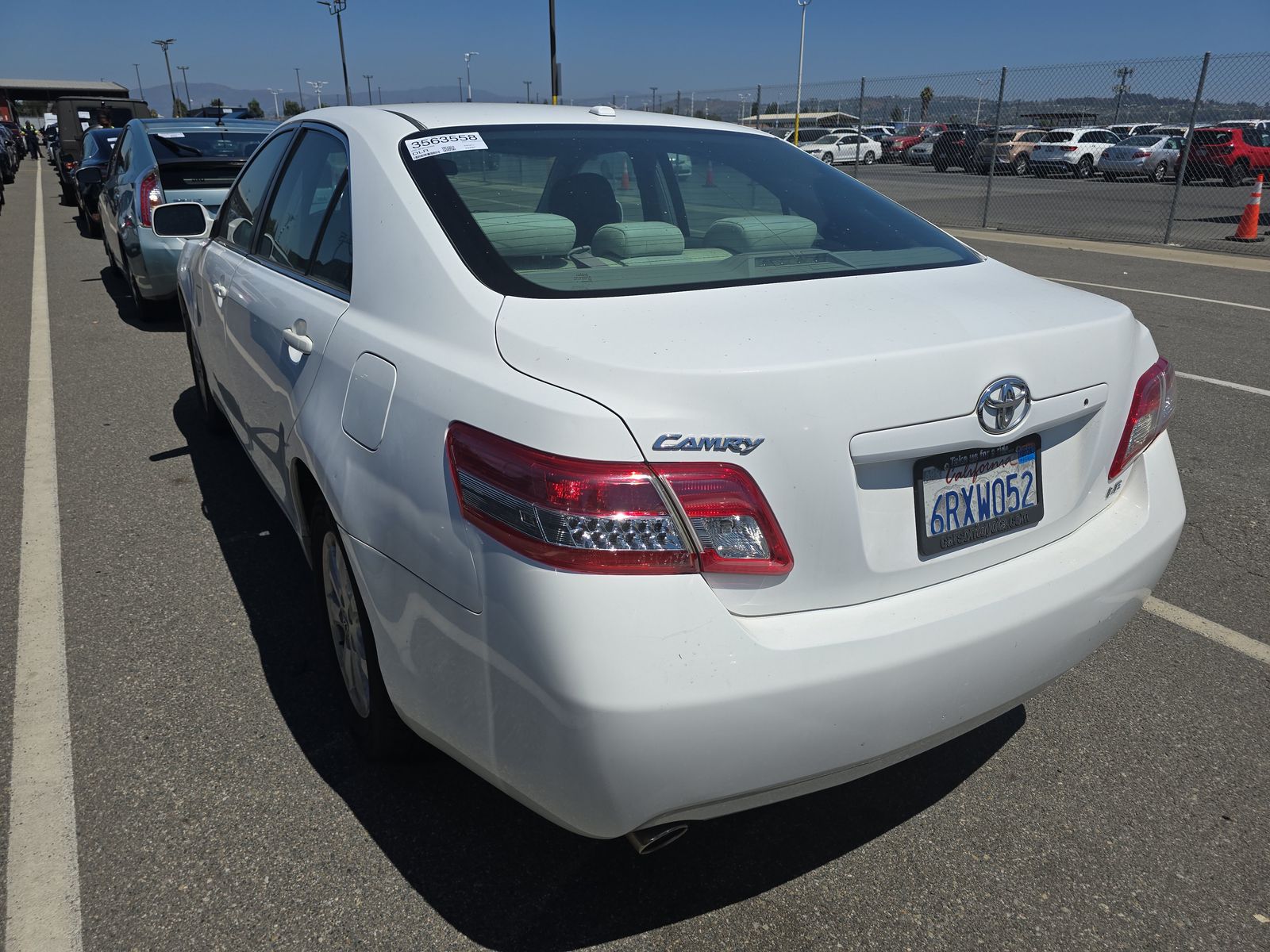 2011 Toyota Camry LE FWD