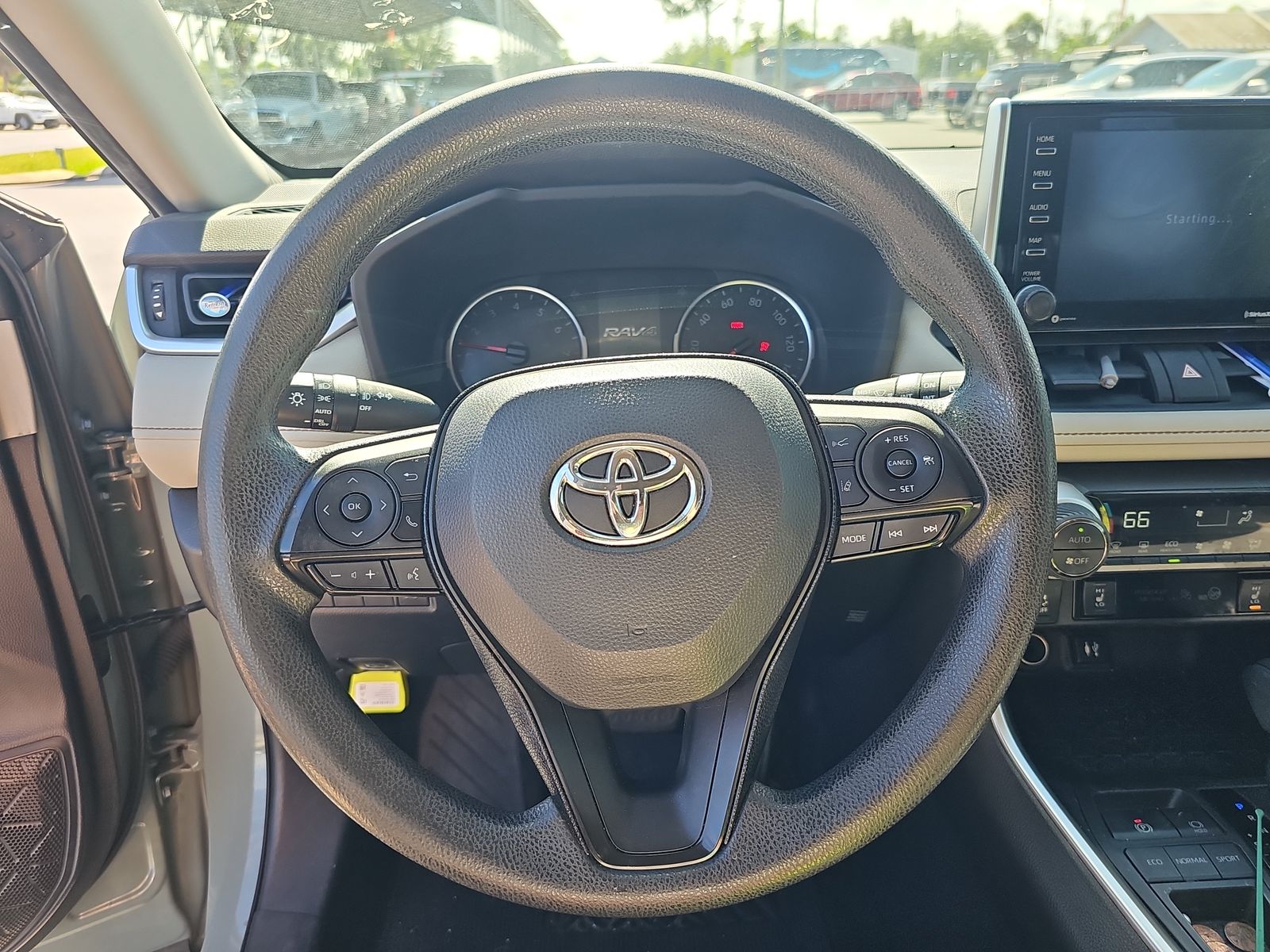 2019 Toyota RAV4 XLE FWD