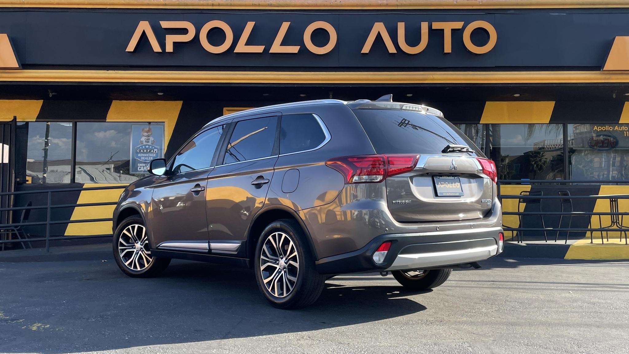 2018 Mitsubishi Outlander SEL FWD