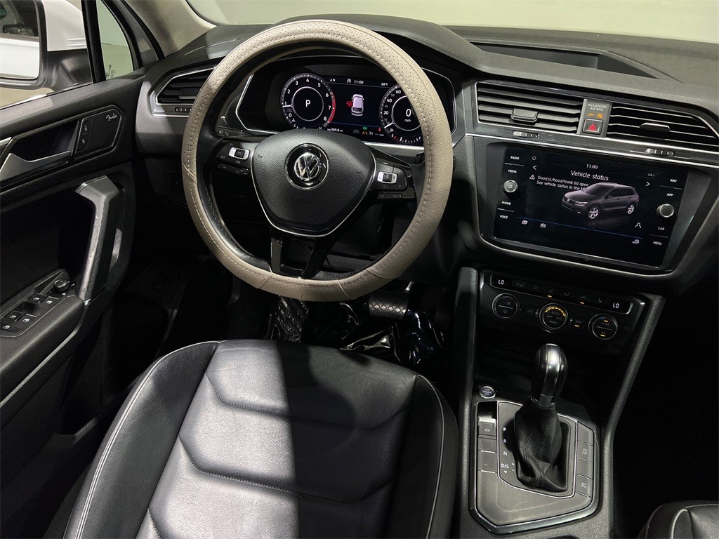 2018 Volkswagen Tiguan 2.0T SEL Premium FWD