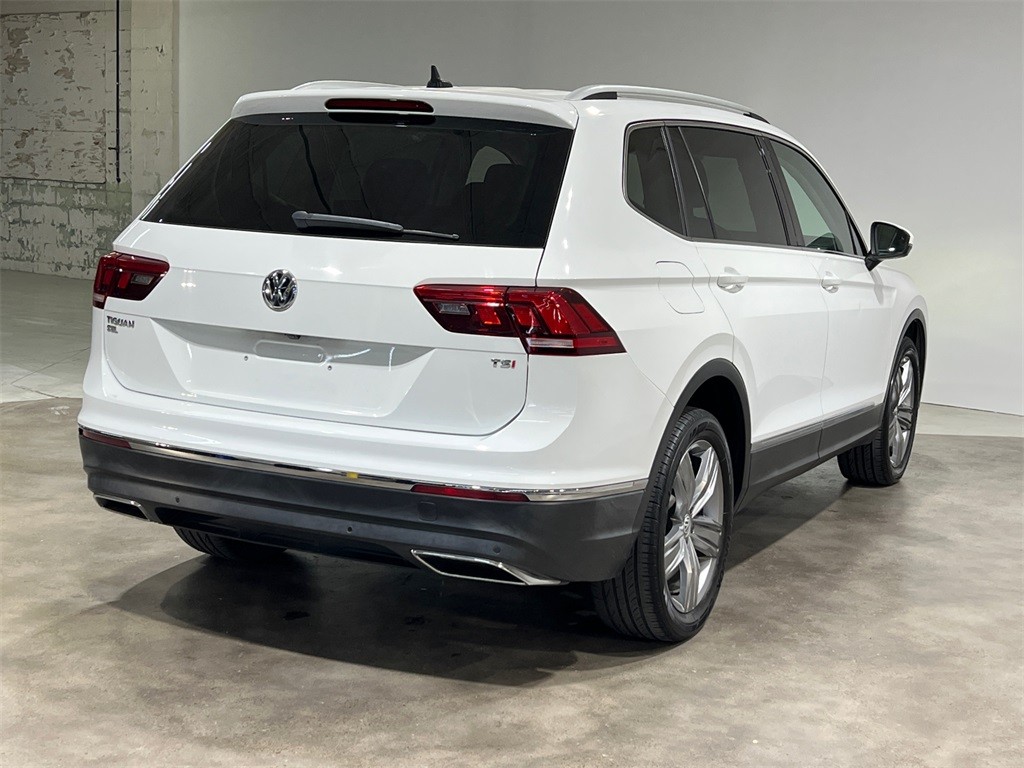 2018 Volkswagen Tiguan 2.0T SEL Premium FWD