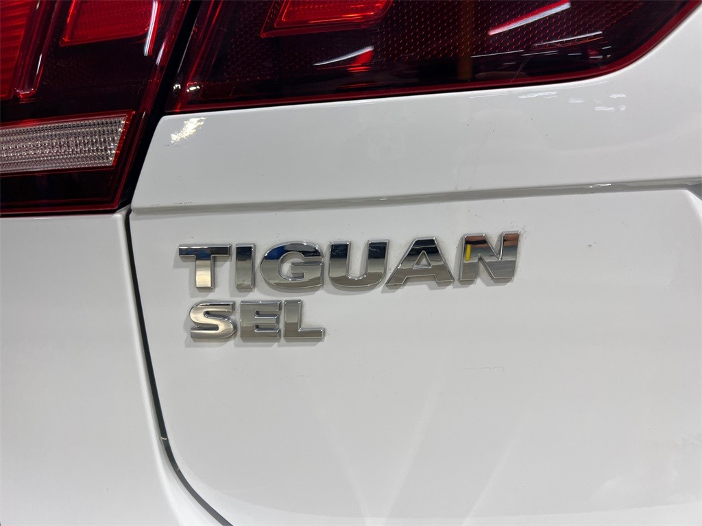 2018 Volkswagen Tiguan 2.0T SEL Premium FWD