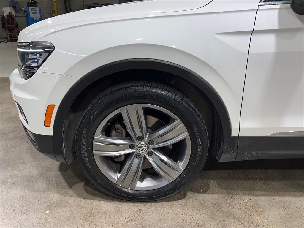 2018 Volkswagen Tiguan 2.0T SEL Premium FWD