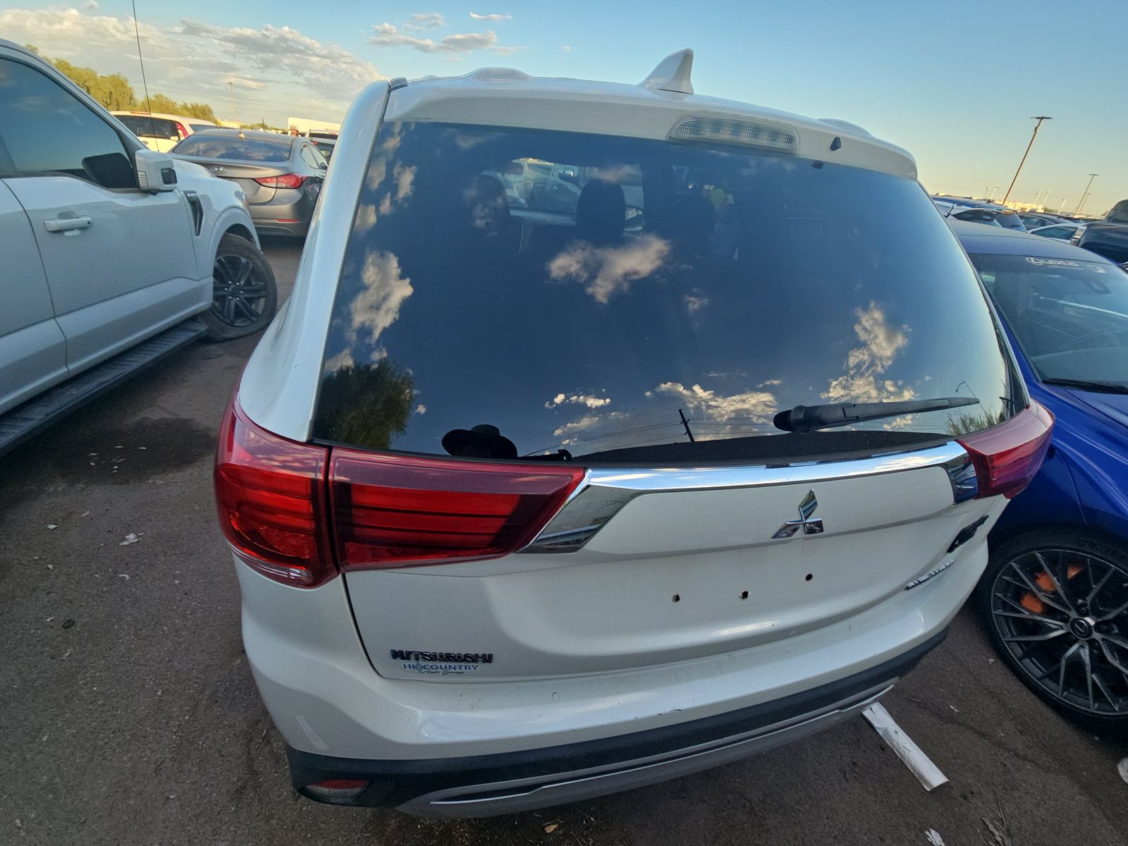 2019 Mitsubishi Outlander ES FWD