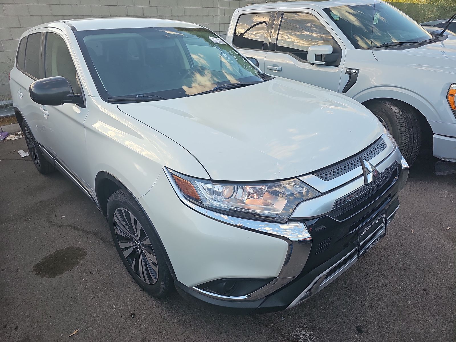 2019 Mitsubishi Outlander ES FWD