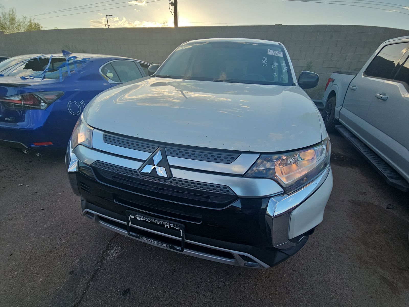 2019 Mitsubishi Outlander ES FWD