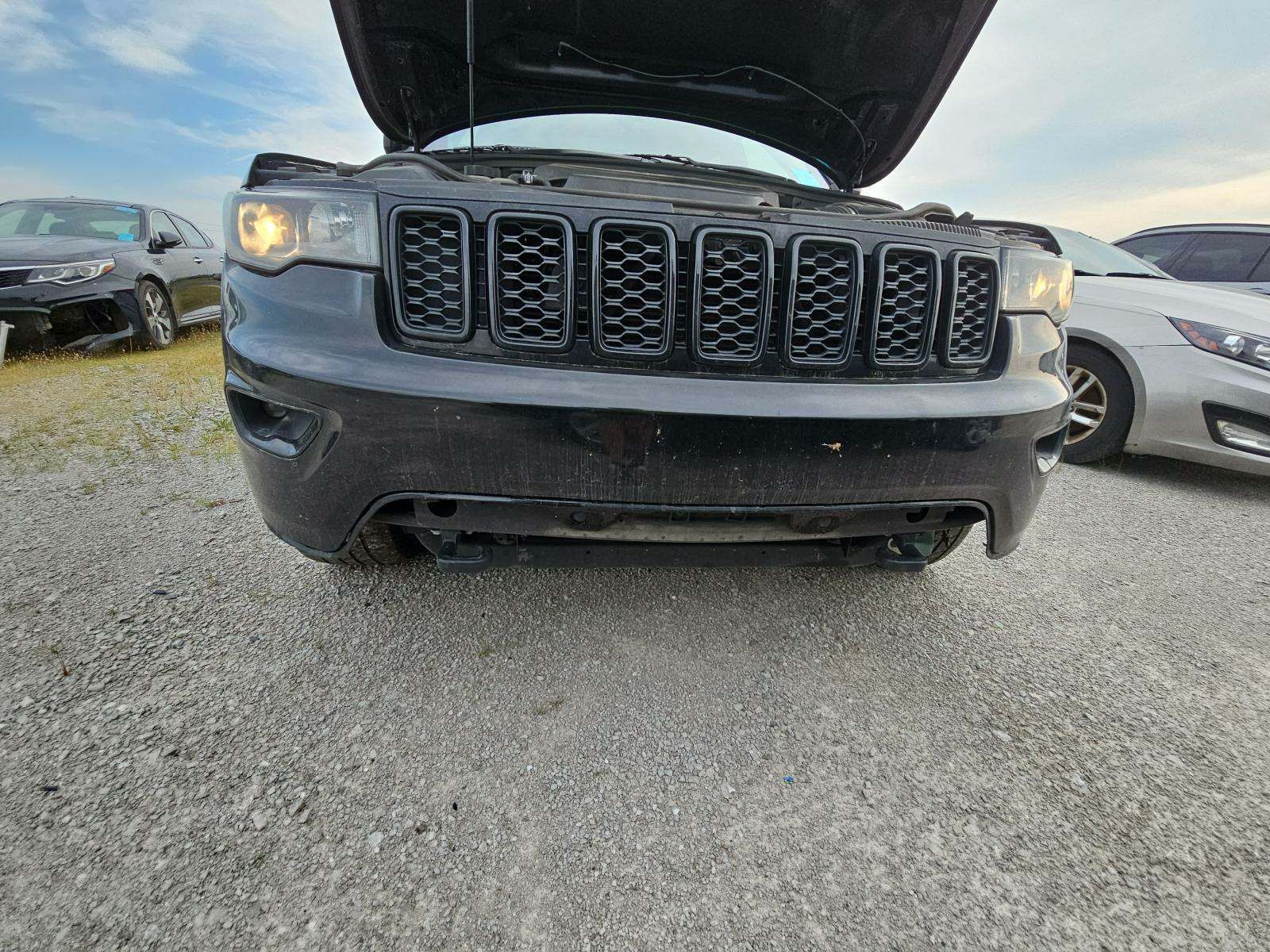 2019 Jeep Grand Cherokee Laredo Upland Edition AWD