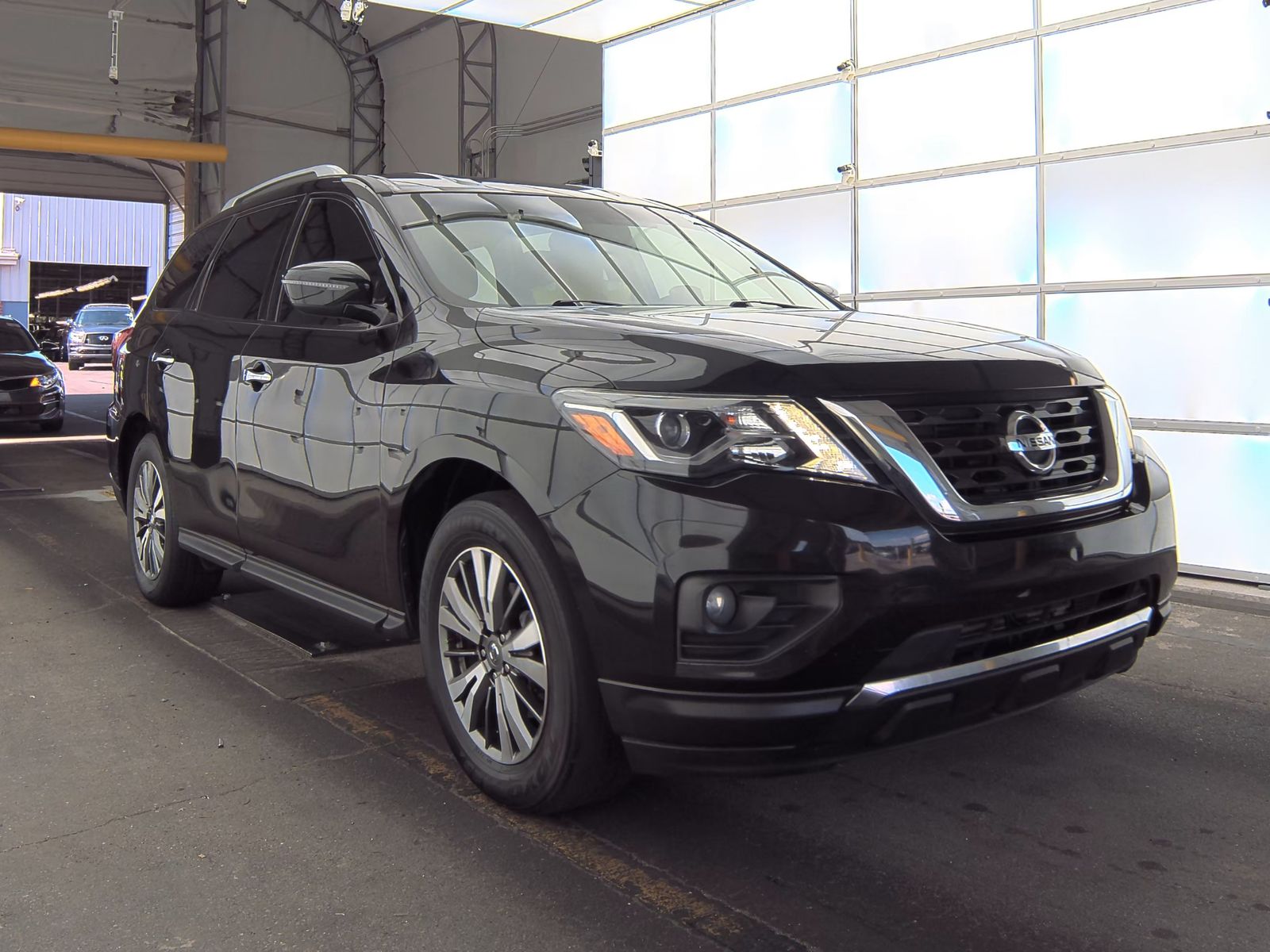 2020 Nissan Pathfinder SV FWD