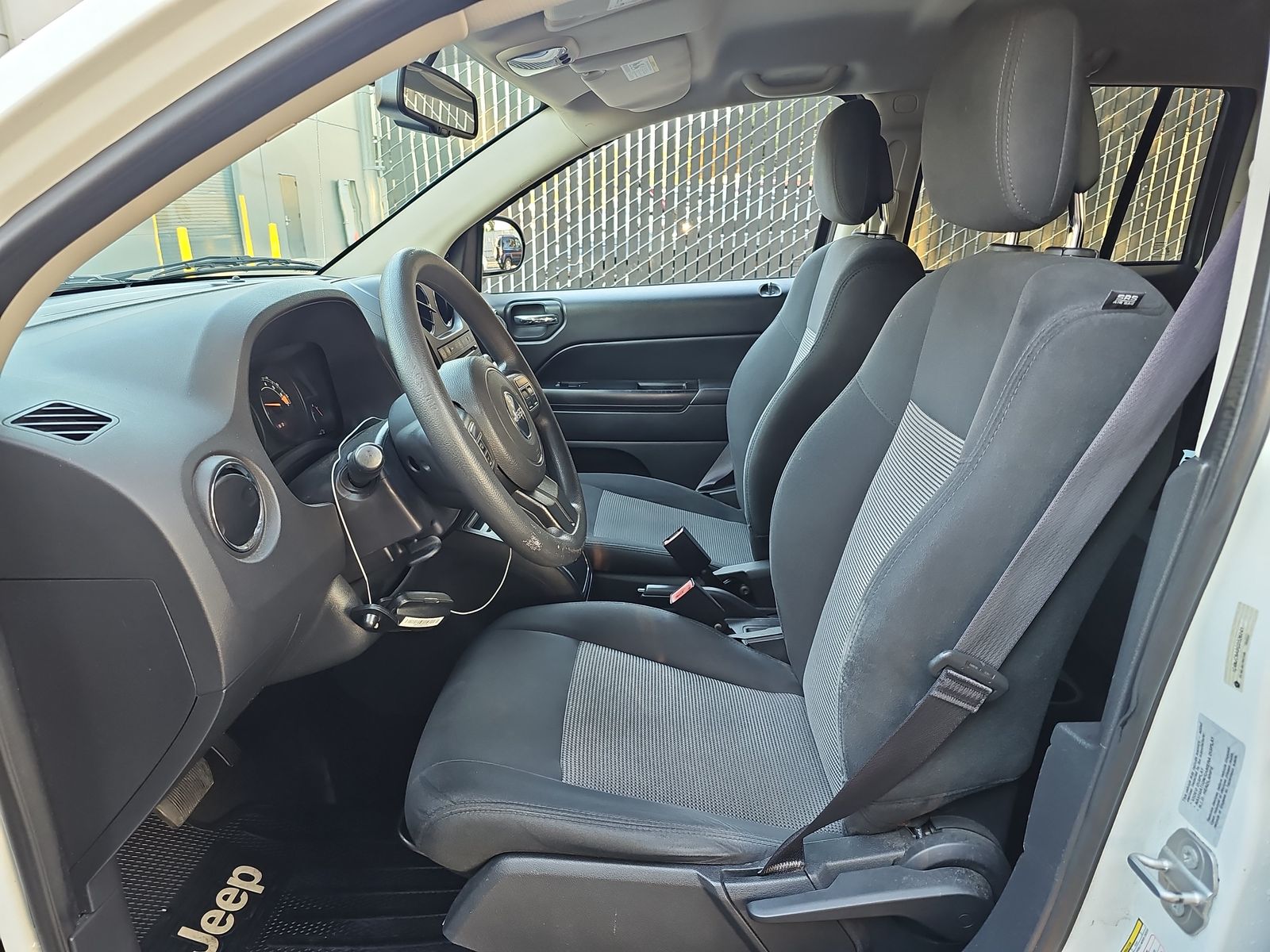 2016 Jeep Compass Sport FWD