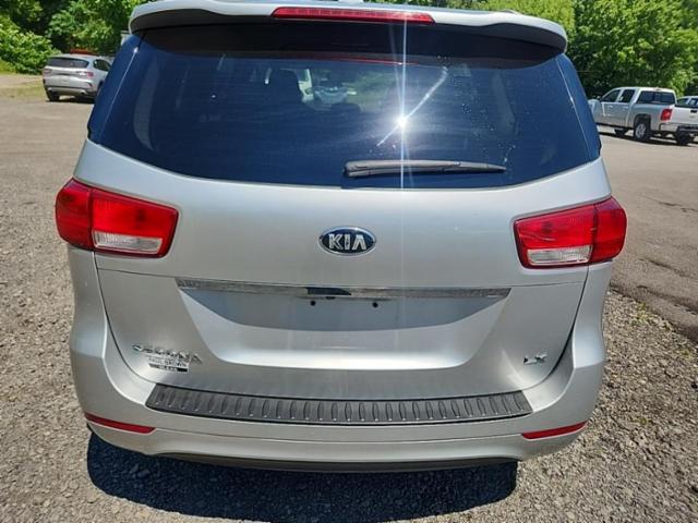 2015 Kia Sedona LX FWD