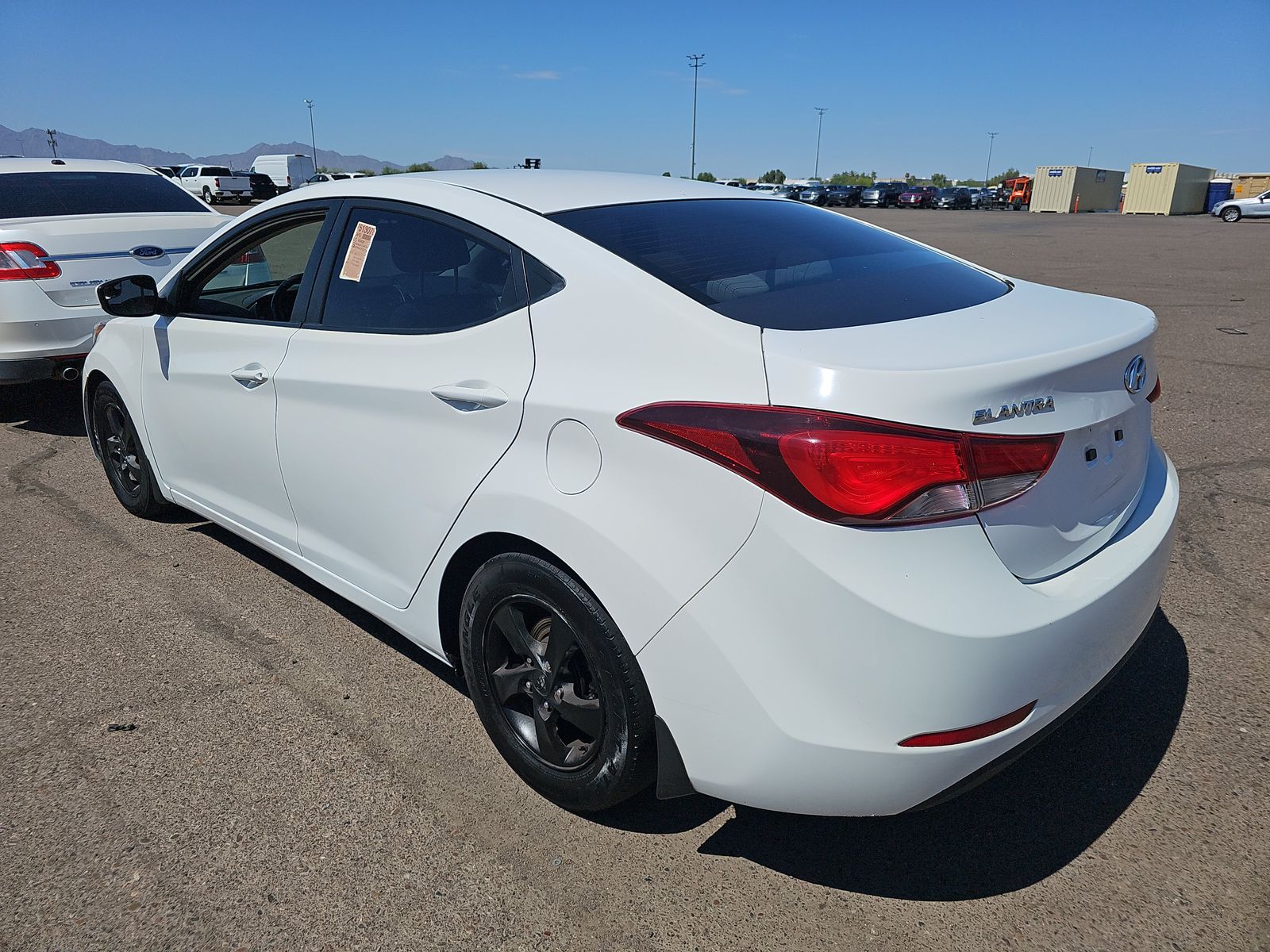 2015 Hyundai Elantra SE FWD