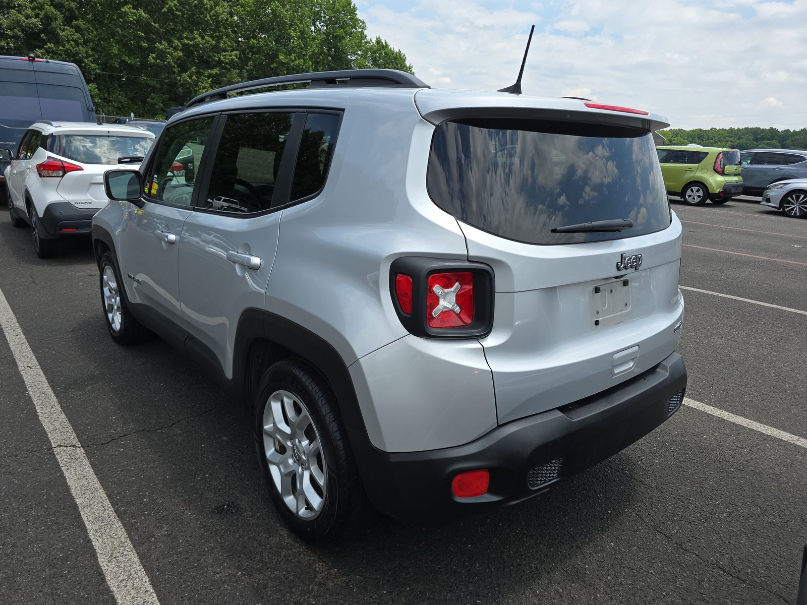 2018 Jeep Renegade Latitude FWD