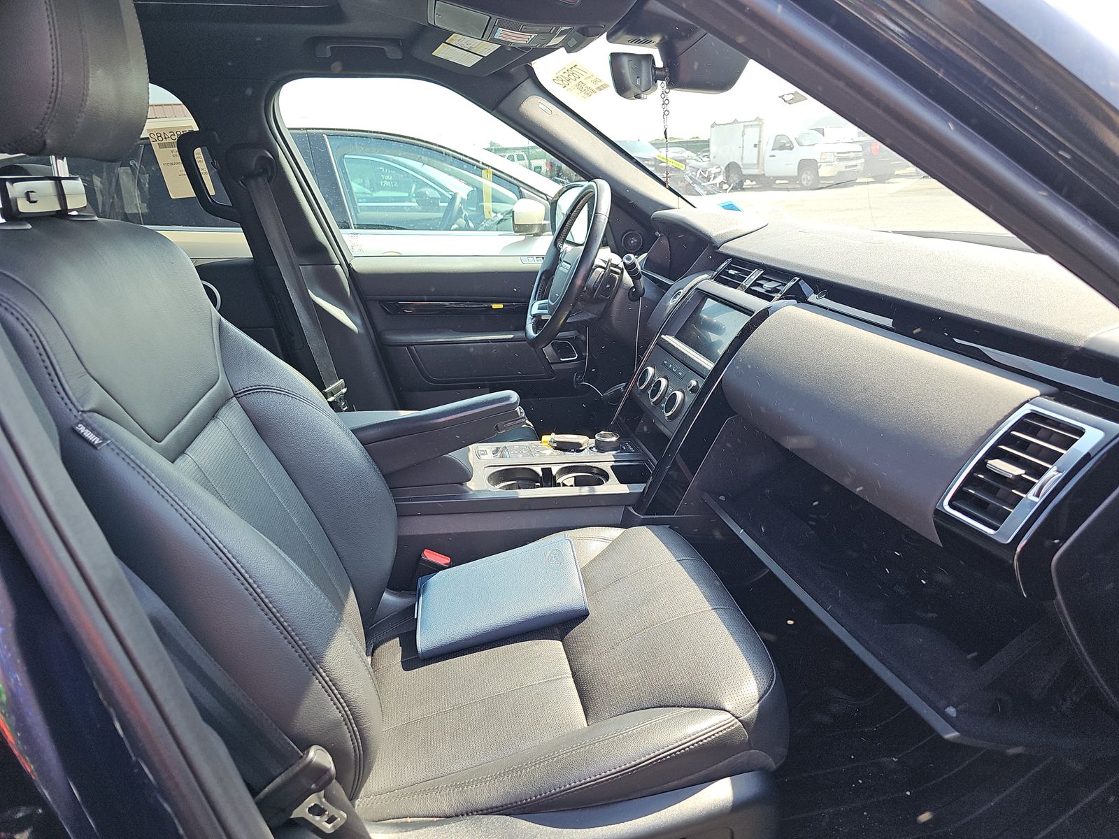 2019 Land Rover Discovery SE AWD