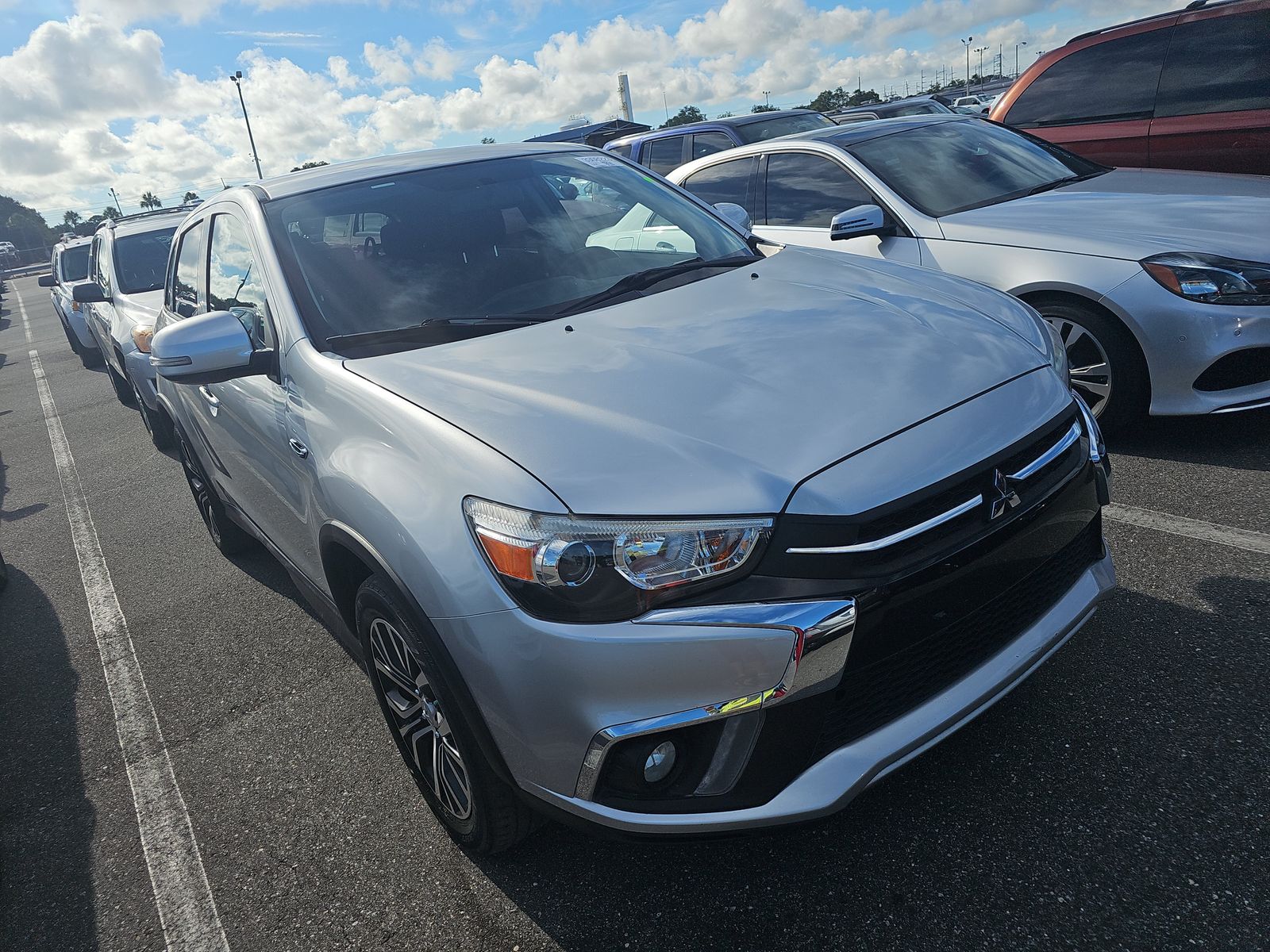 2019 Mitsubishi Outlander Sport SE FWD