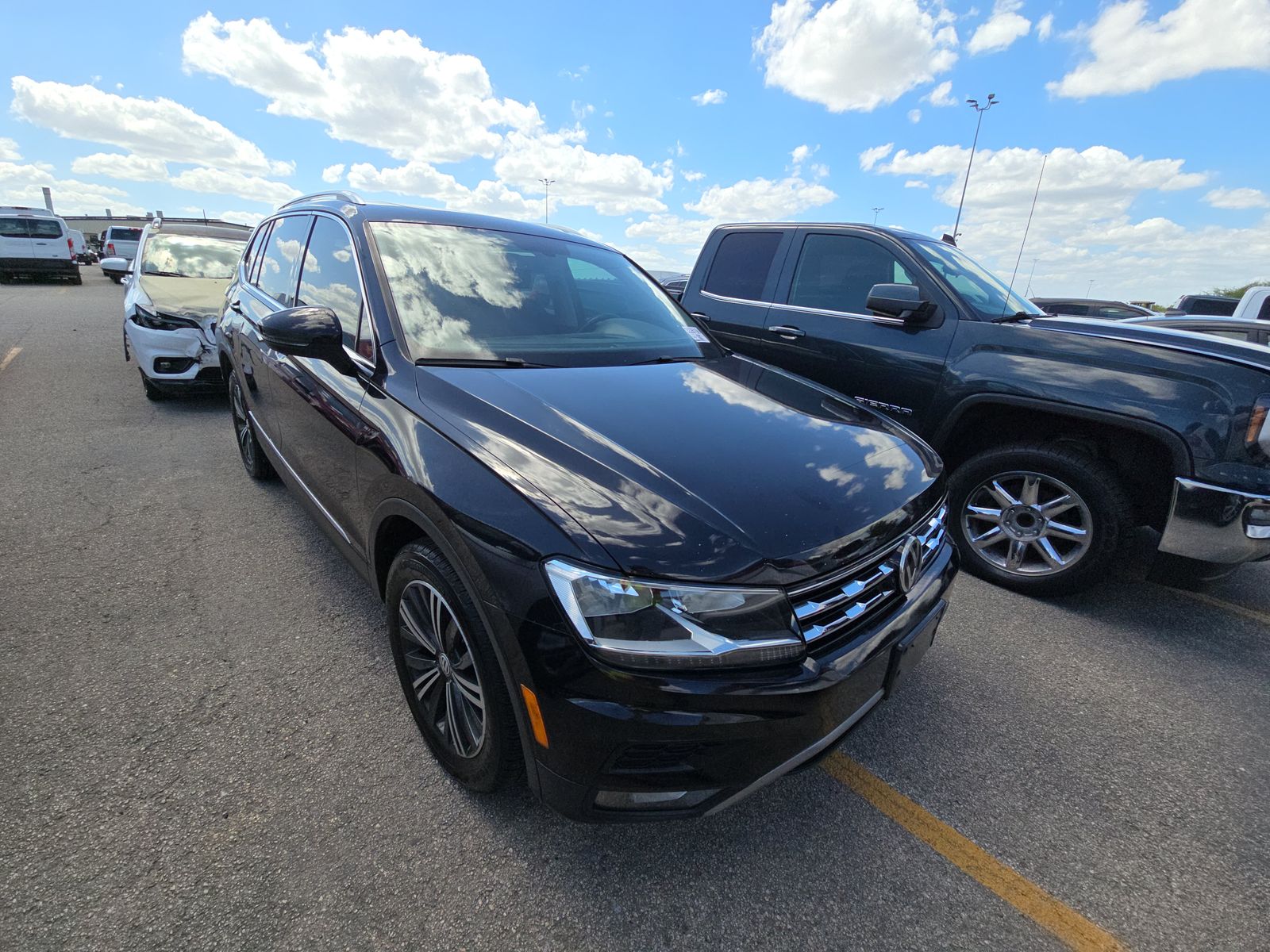 2018 Volkswagen Tiguan 2.0T SEL FWD