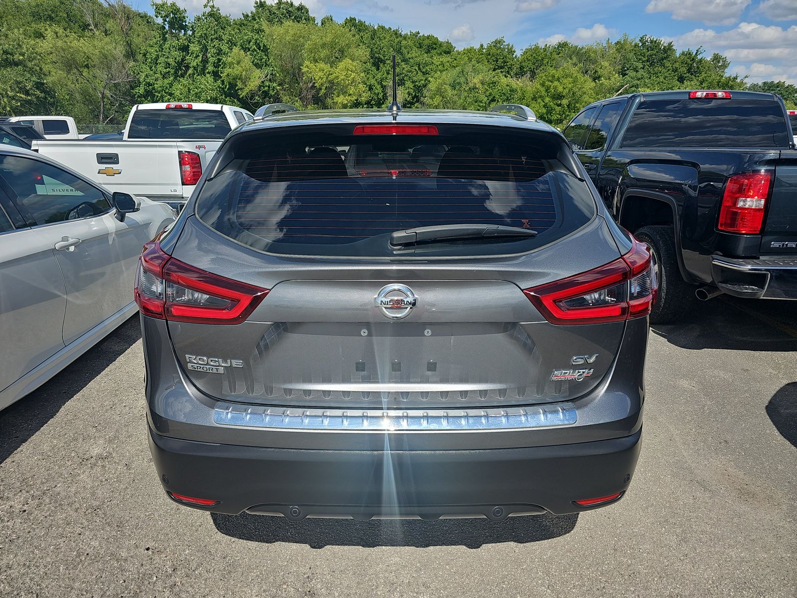 2020 Nissan Rogue Sport SV FWD