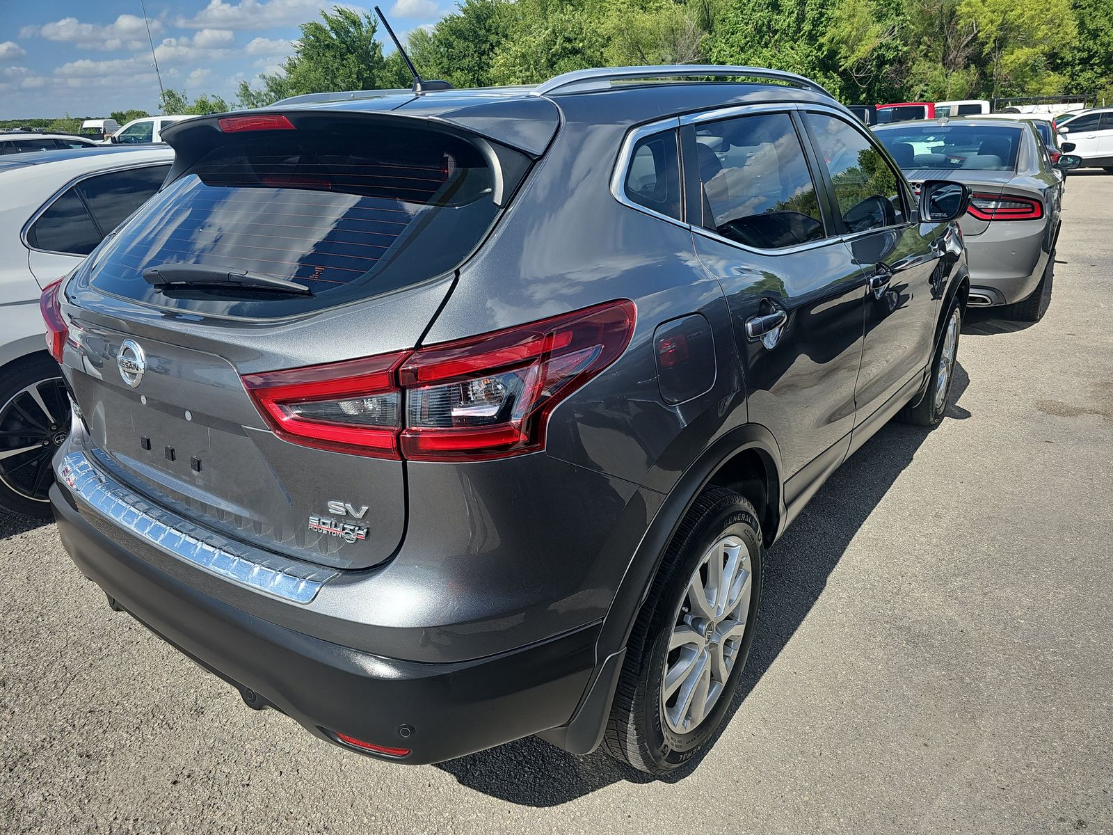 2020 Nissan Rogue Sport SV FWD