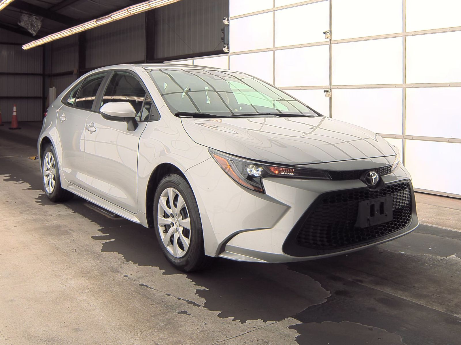 2022 Toyota Corolla LE FWD