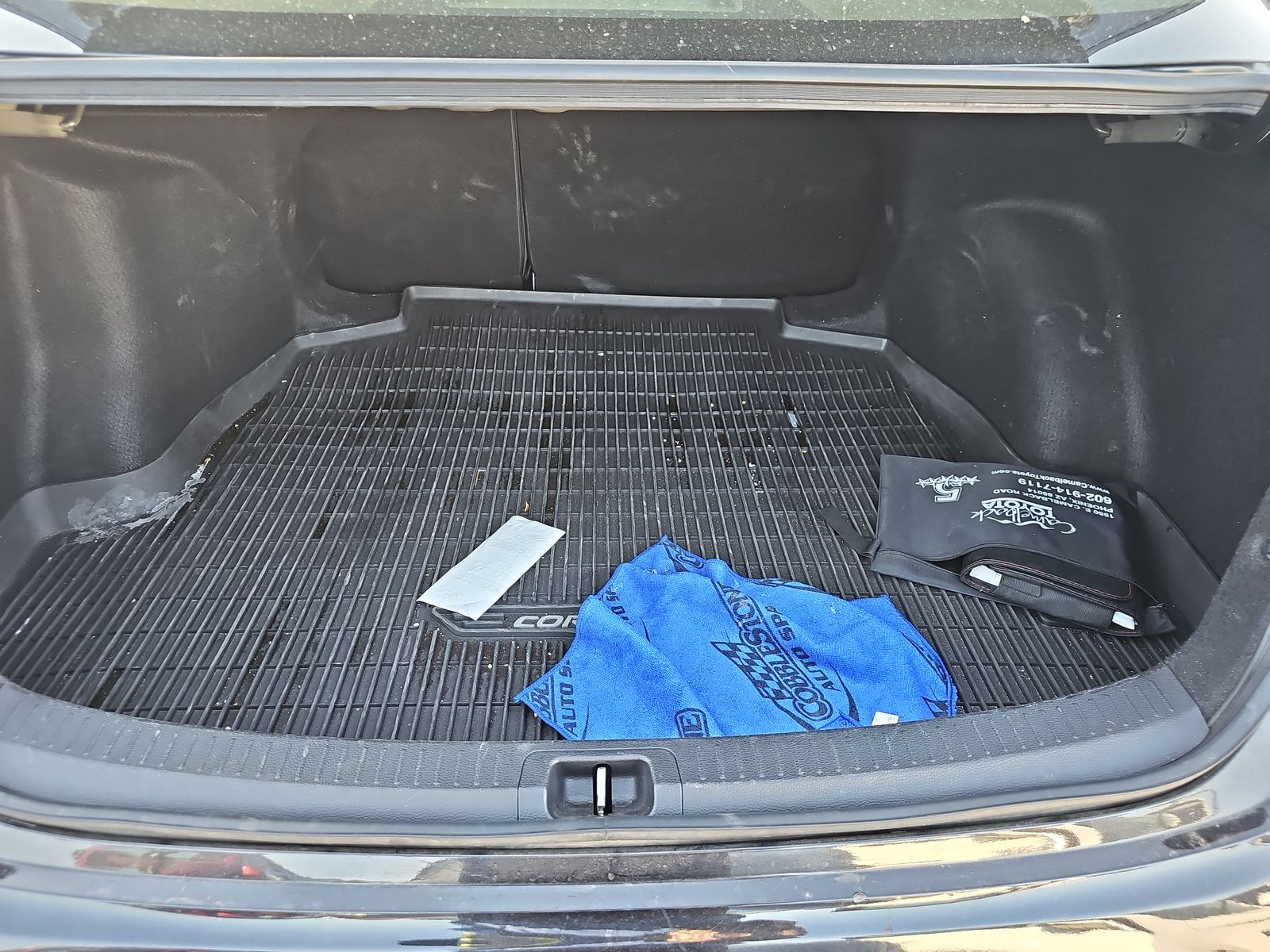 2021 Toyota Corolla Hybrid LE FWD