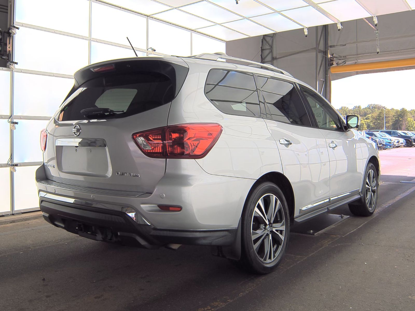 2018 Nissan Pathfinder Platinum FWD