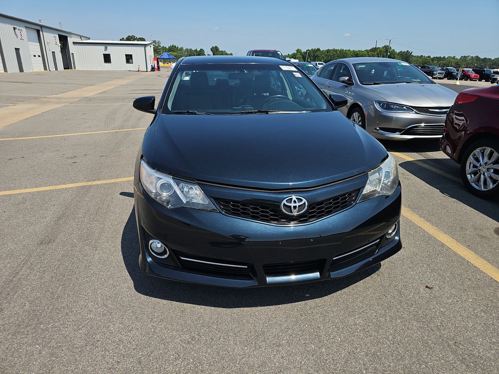 2012 Toyota Camry SE FWD