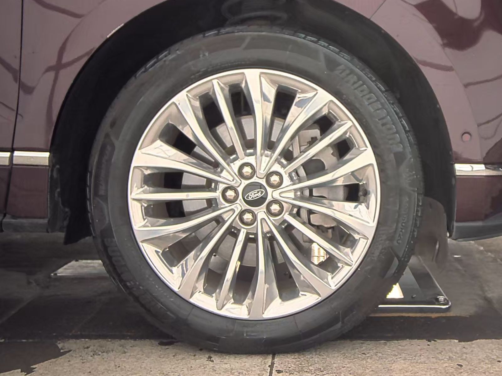 2021 Ford Edge Titanium FWD