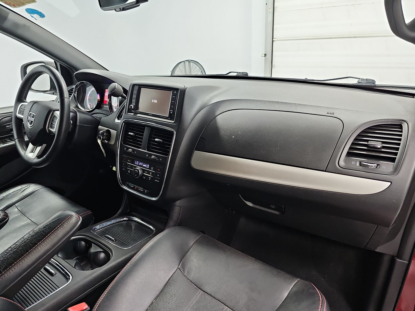 2015 Dodge Grand Caravan R/T FWD