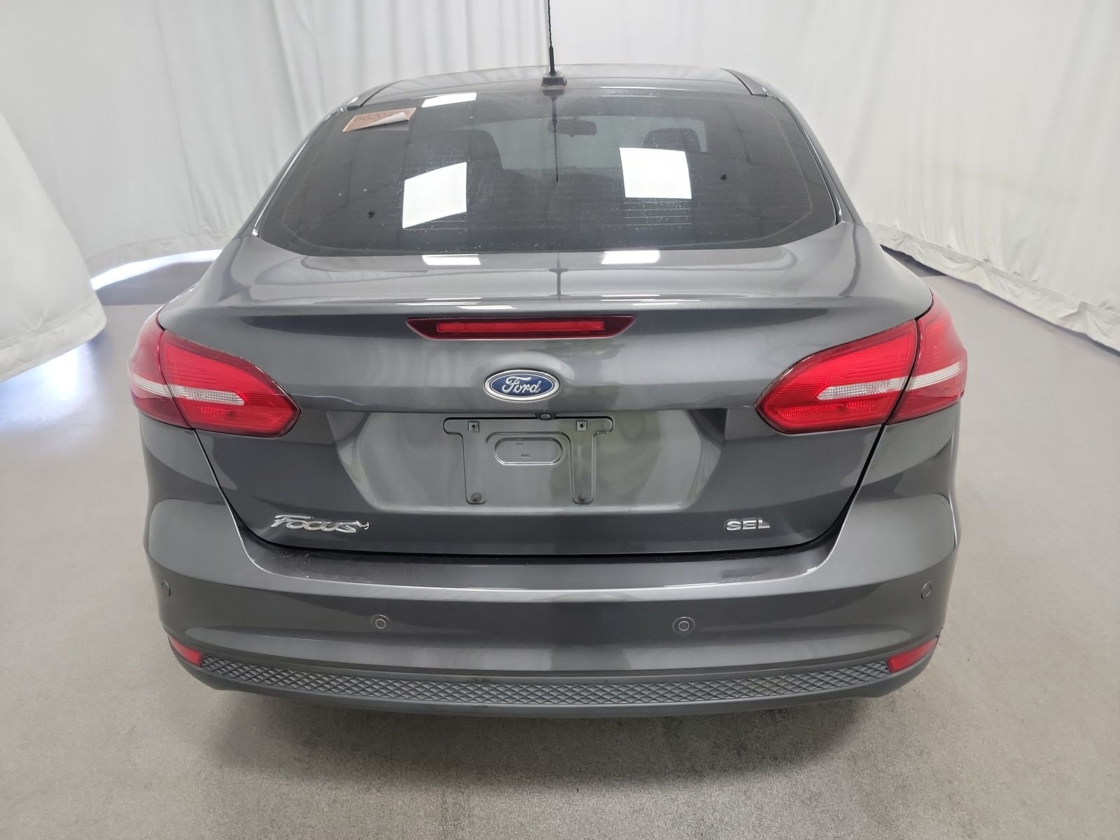 2017 Ford Focus SEL FWD