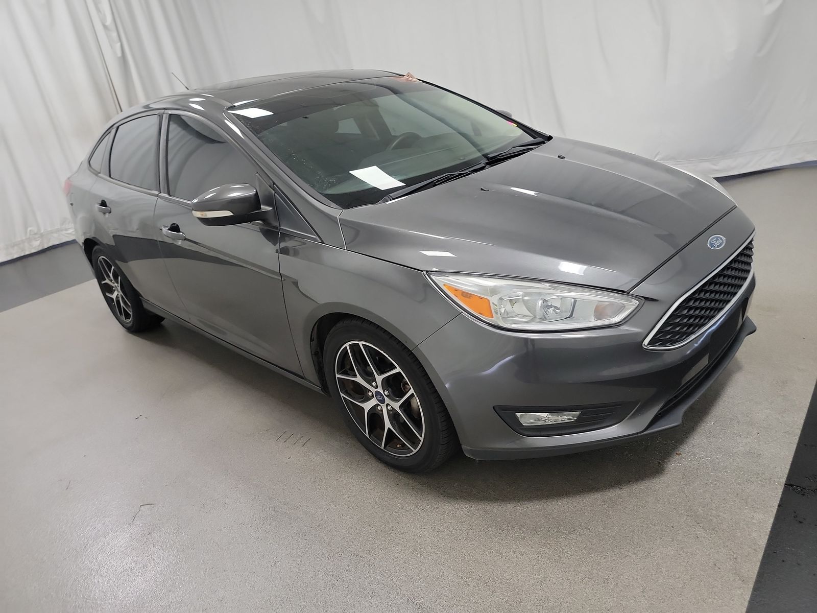 2017 Ford Focus SEL FWD