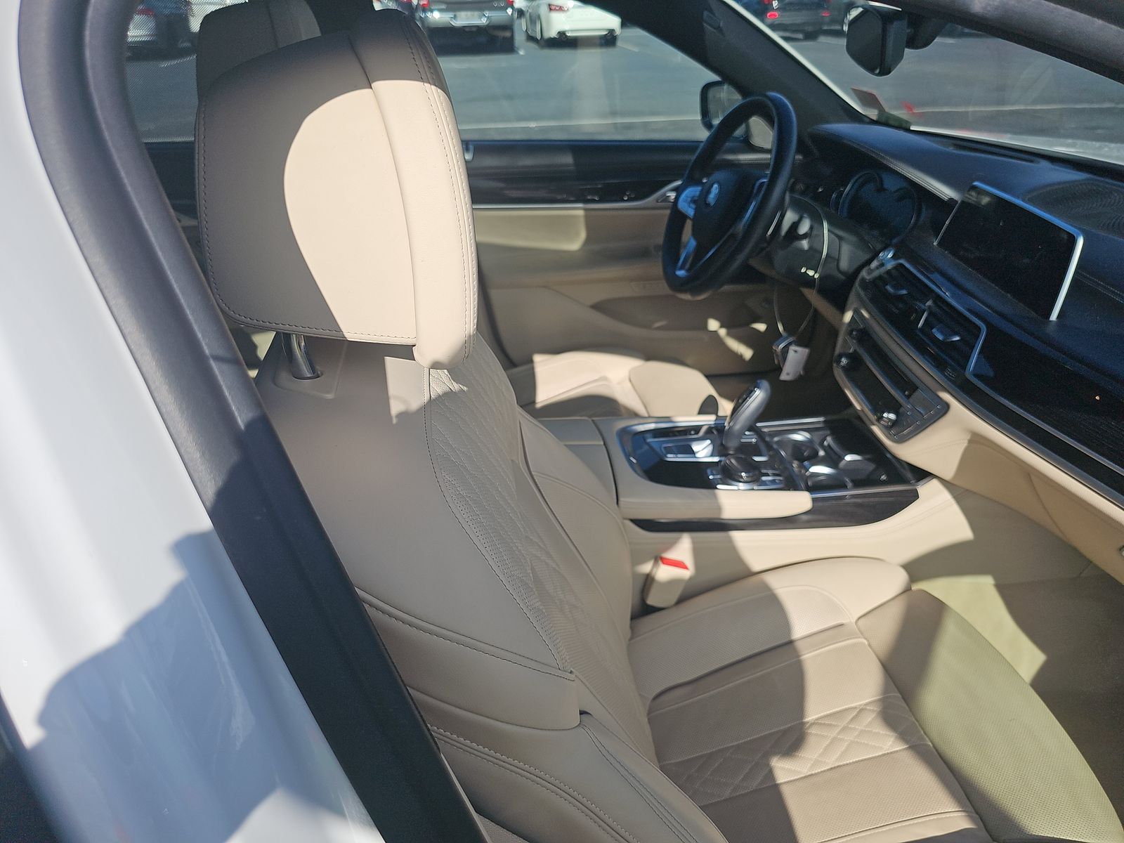 2019 BMW 7 Series 750i RWD