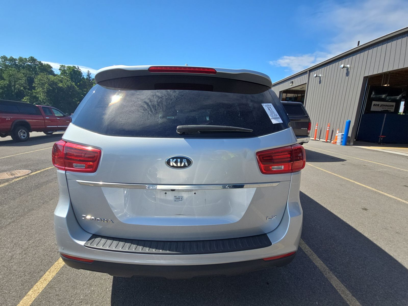 2020 Kia Sedona LX FWD