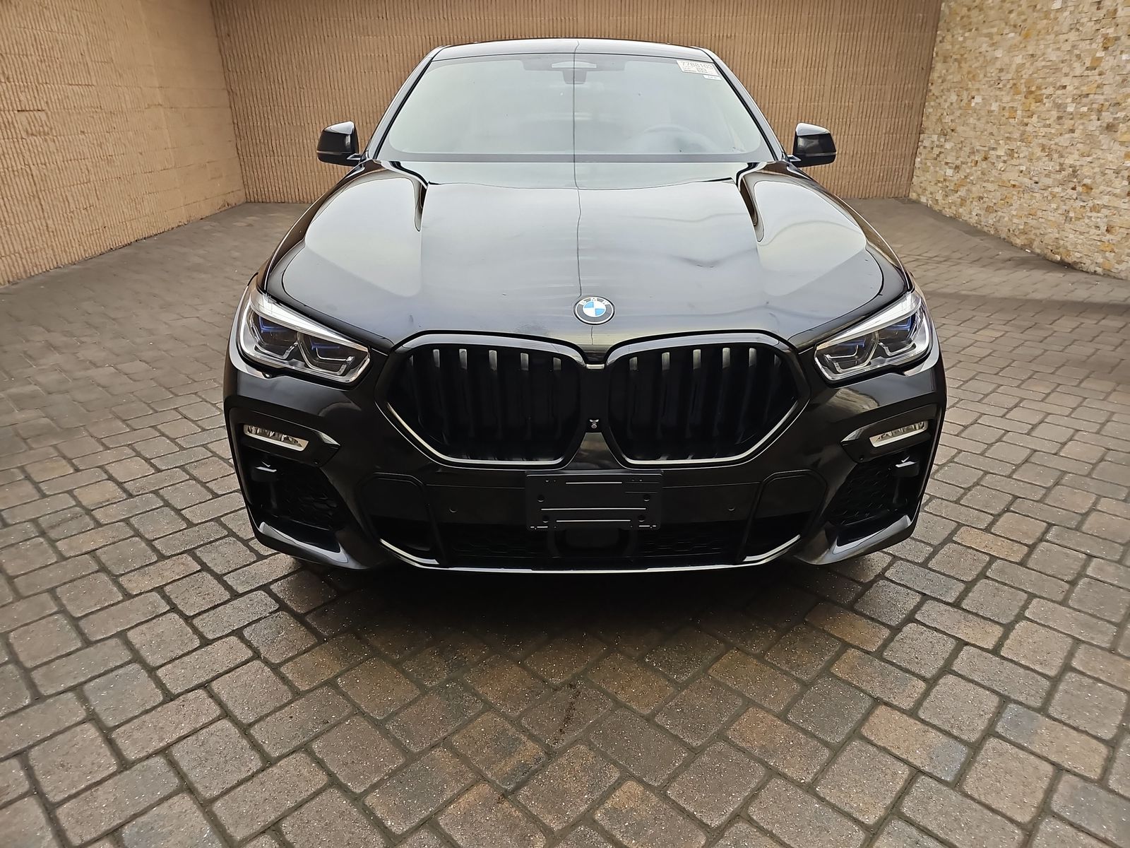 2021 BMW X6 M50i AWD