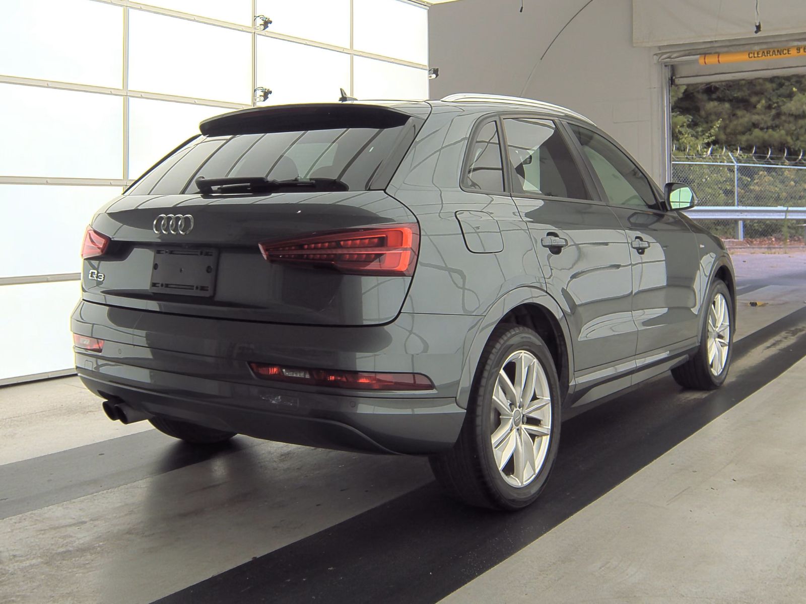 2018 Audi Q3 2.0T Premium FWD