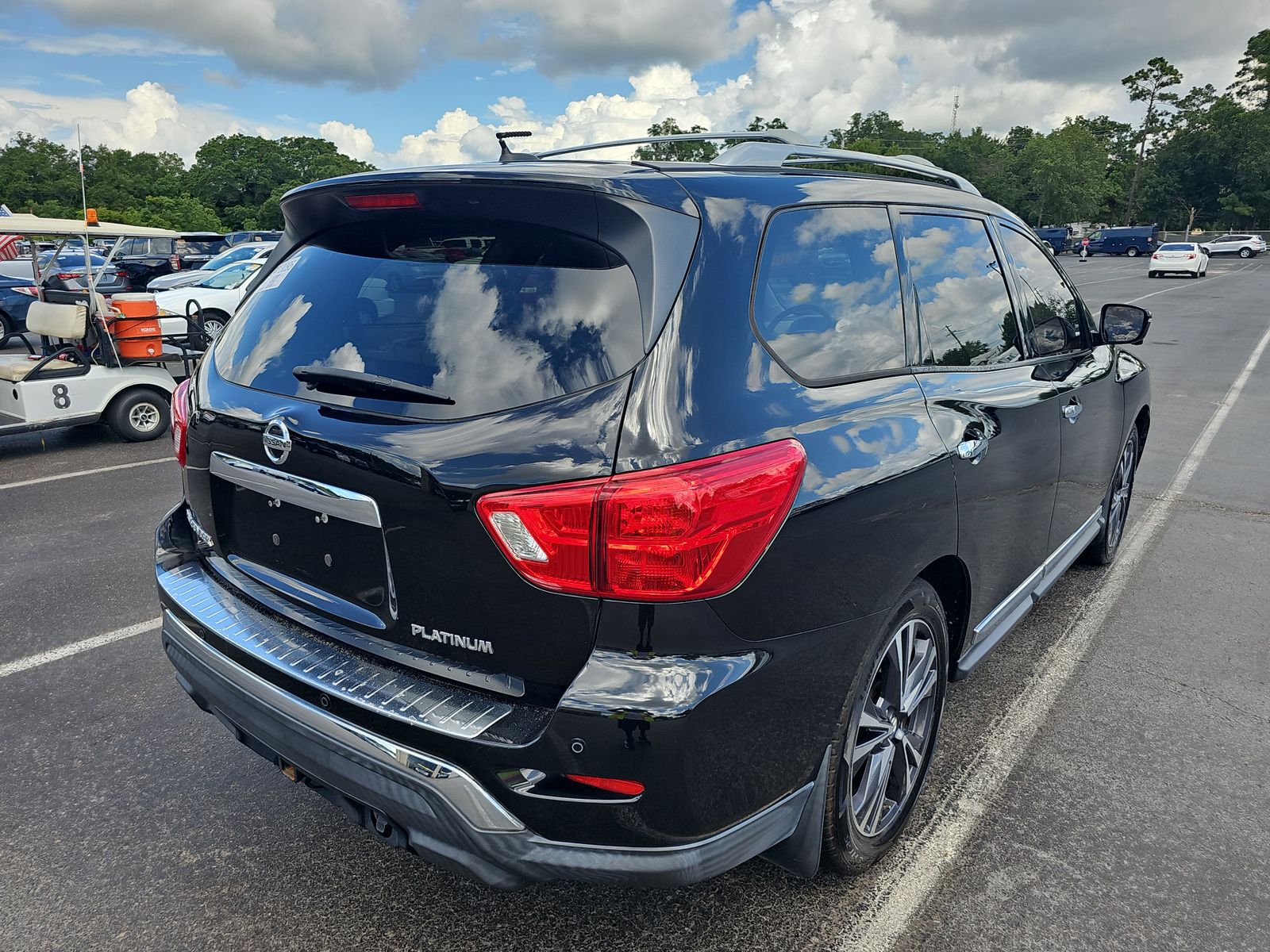 2017 Nissan Pathfinder Platinum FWD