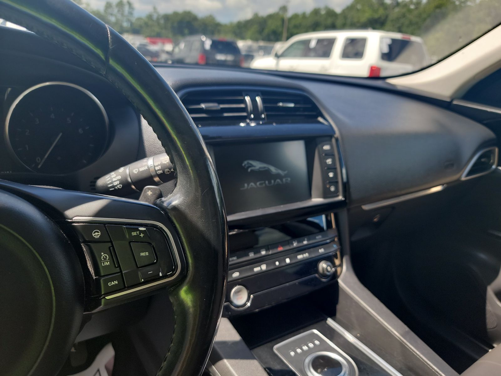 2017 Jaguar F-PACE 35t Premium AWD