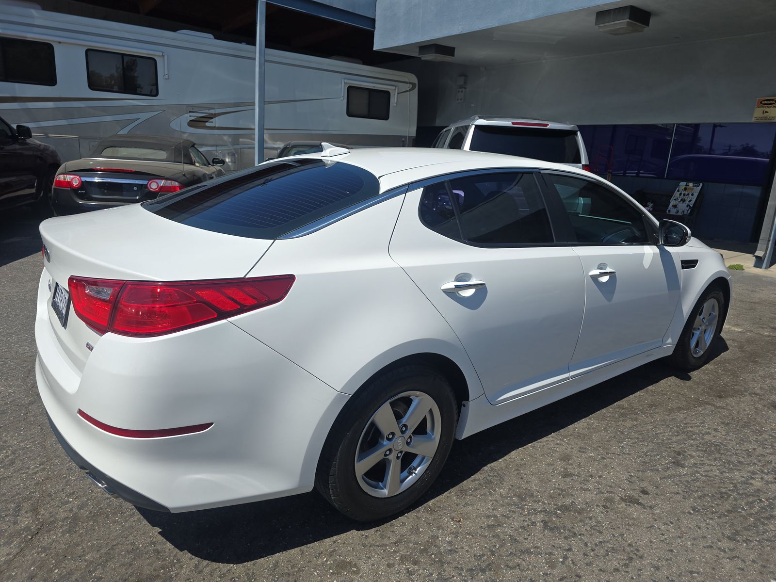 2015 Kia Optima LX FWD